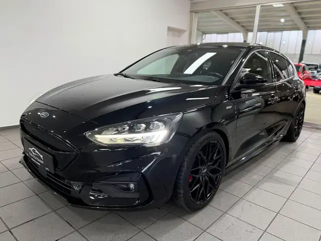 Ford Focus Lim. ST-Line X 1.Hand|Pano|Kamera|Navi