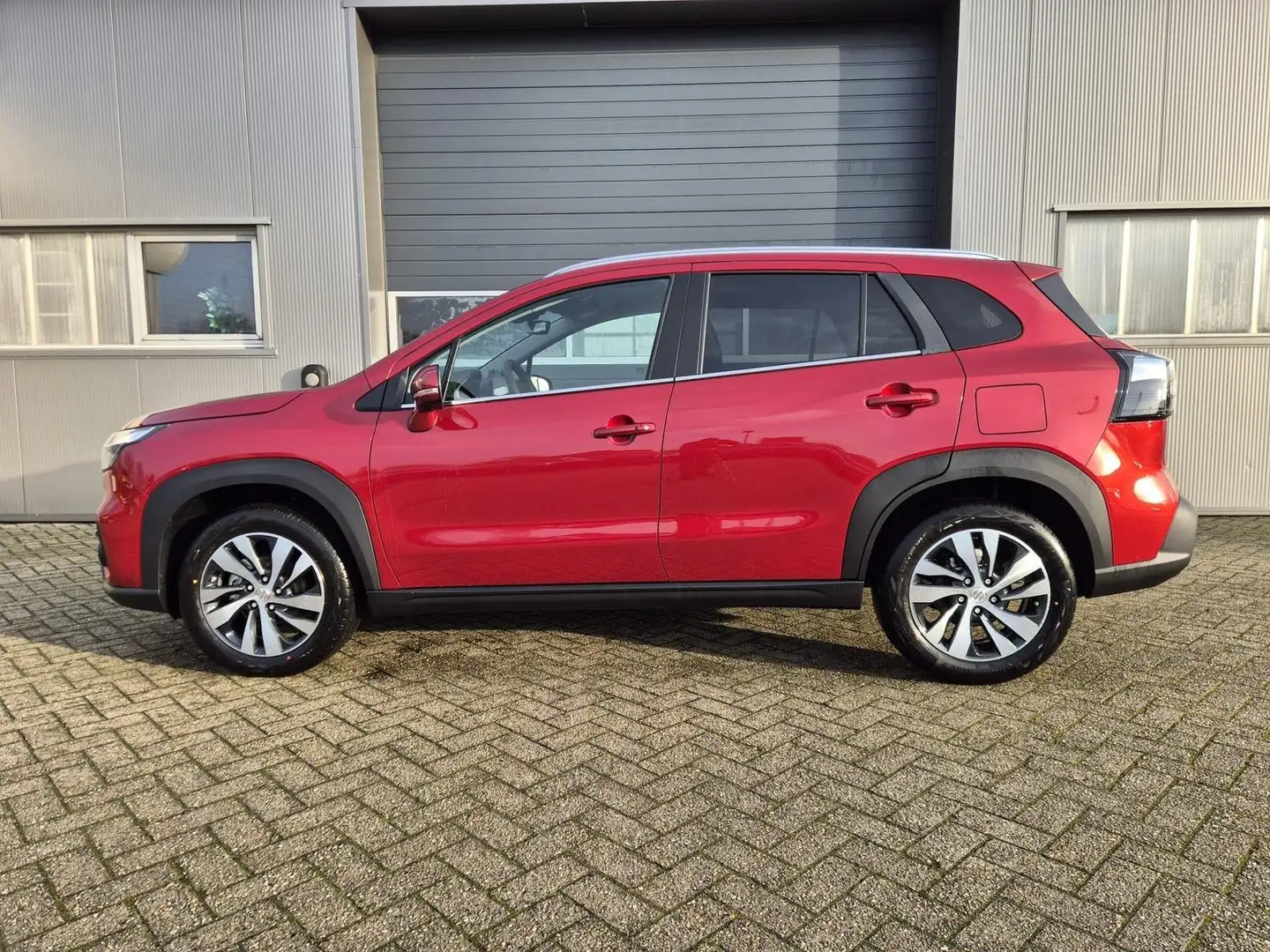 Suzuki S-Cross Comfort+ 110PS Automatik MHEV 4x4 ALLGRIP 1.4 B... Rot - 2