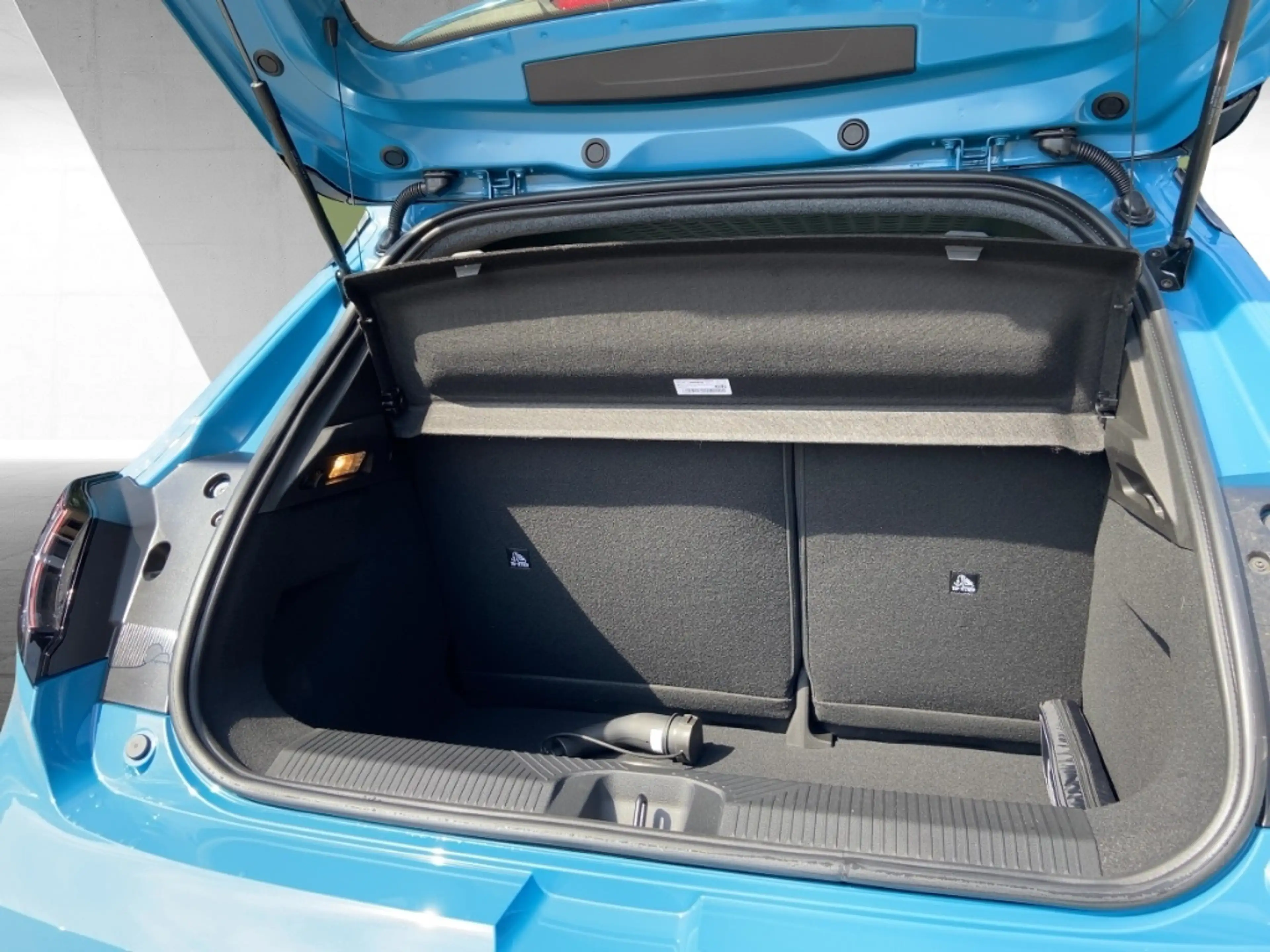 Nissan Micra 52kWh ADVANCE Zen/Winter/Navi/RFK/PDC/LED — photo 12