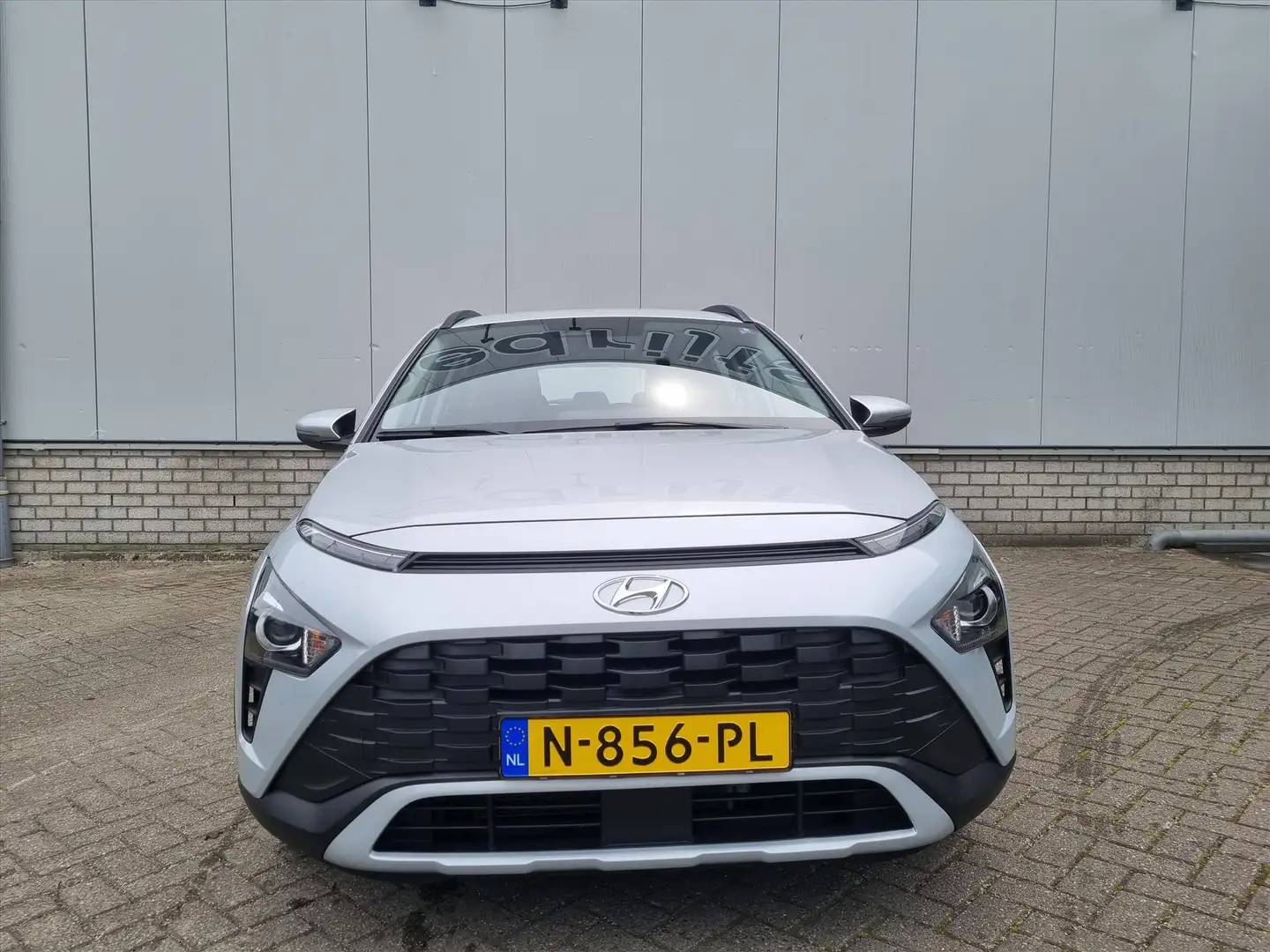 Hyundai BAYON 1.0 T-GDI 100PK Comfort Smart I Navigatie I Apple Grijs - 2