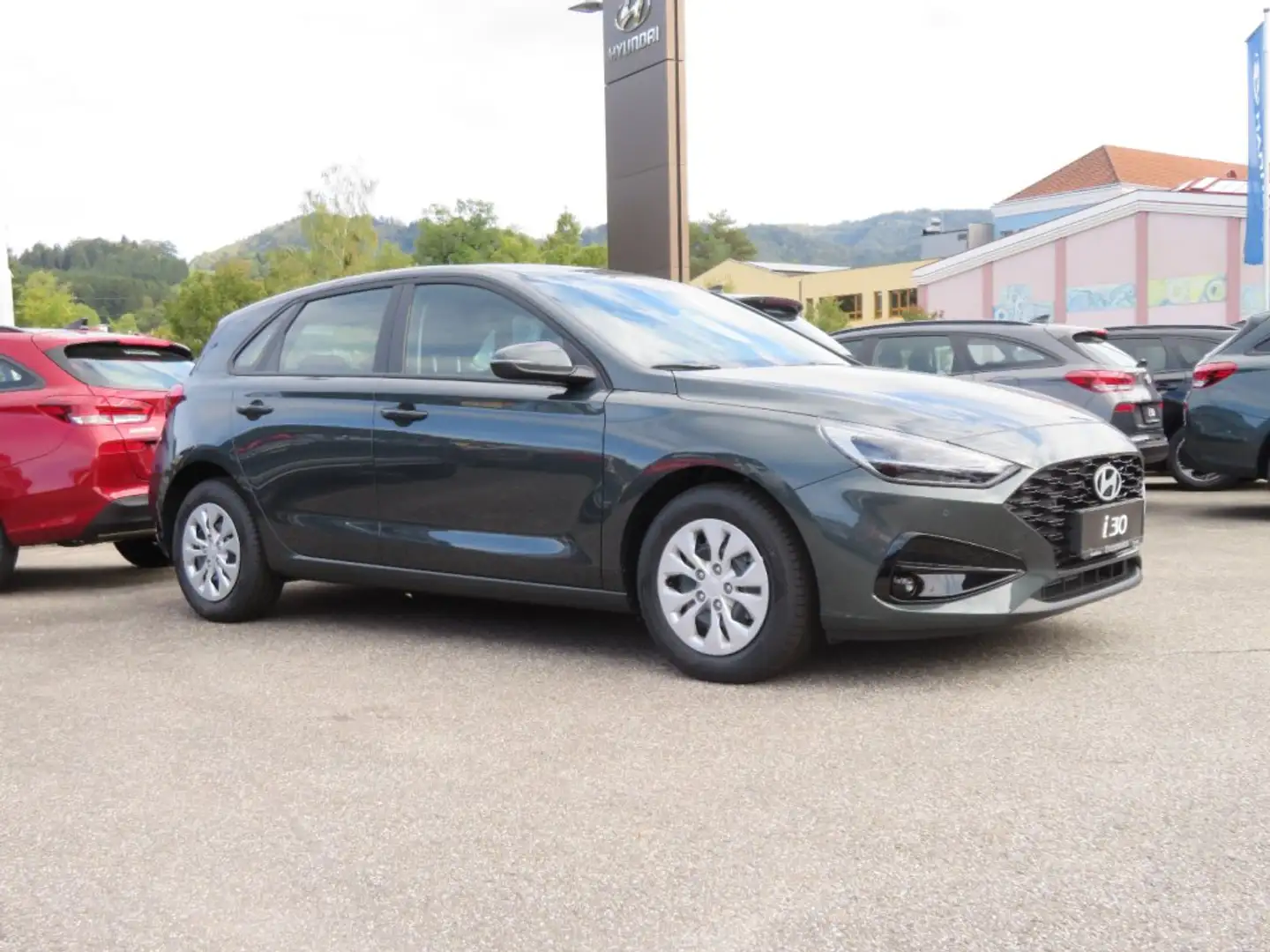 Hyundai i30 Smart Line 1.0 T-GDI Grün - 2