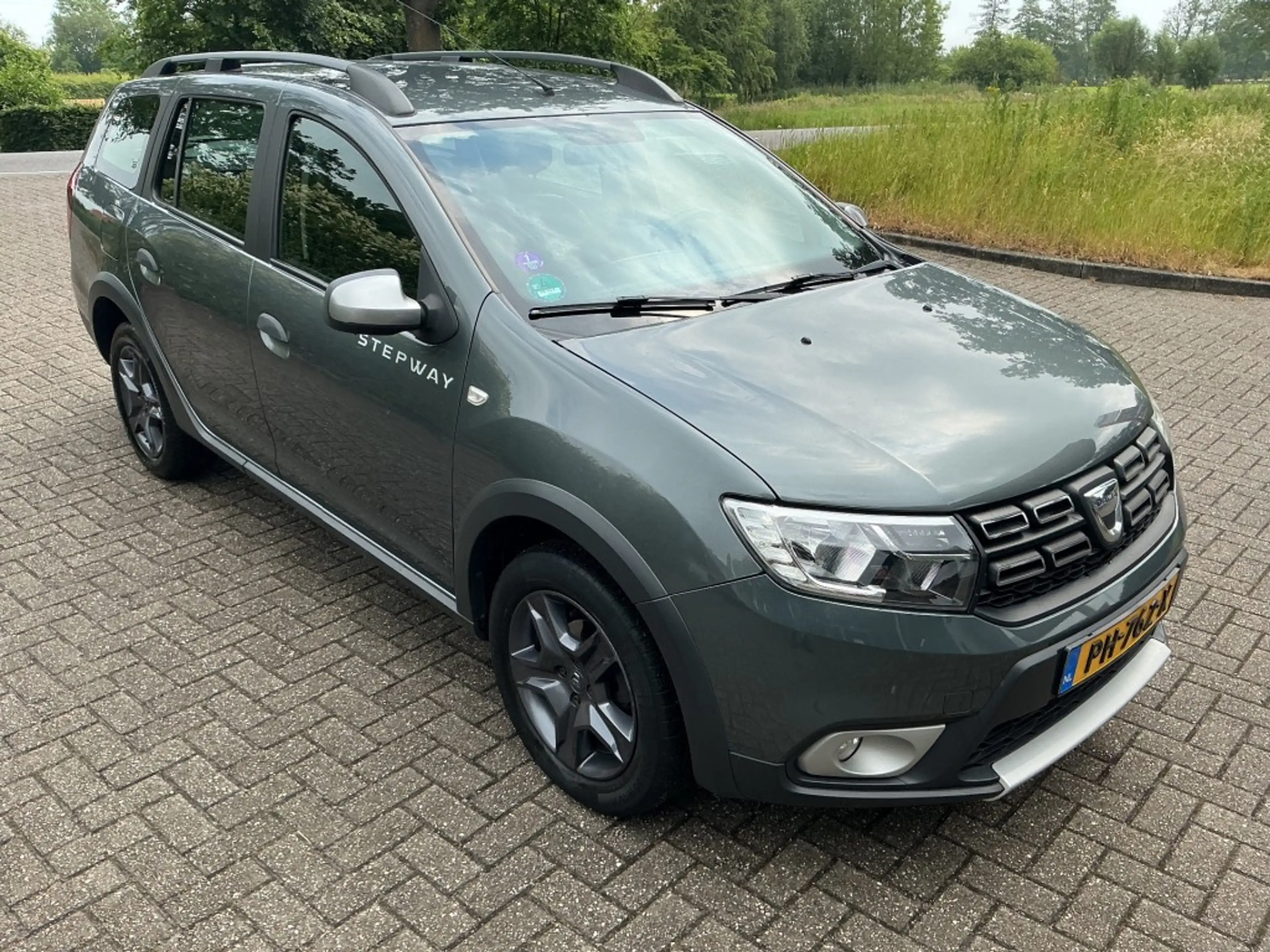 Dacia Logan 0.9 TCE STEPWAY LOGAN MCV — photo 4