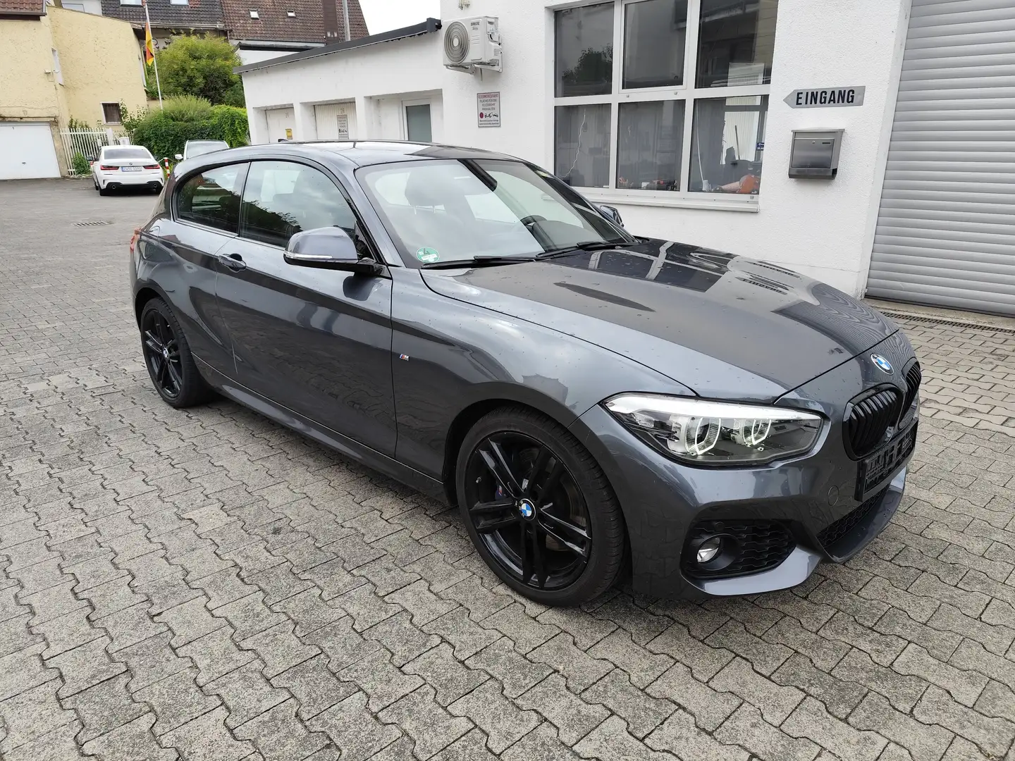 BMW 118 118 i Edition M Sport Shadow Gris - 1