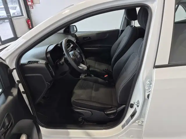 Kia Picanto view 8