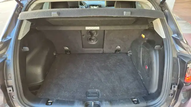 Jeep Compass view 14