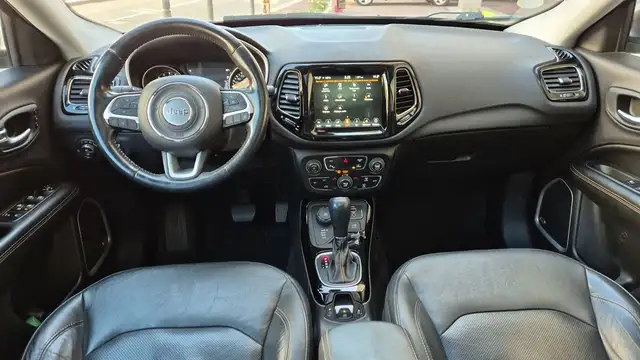 Jeep Compass view 11