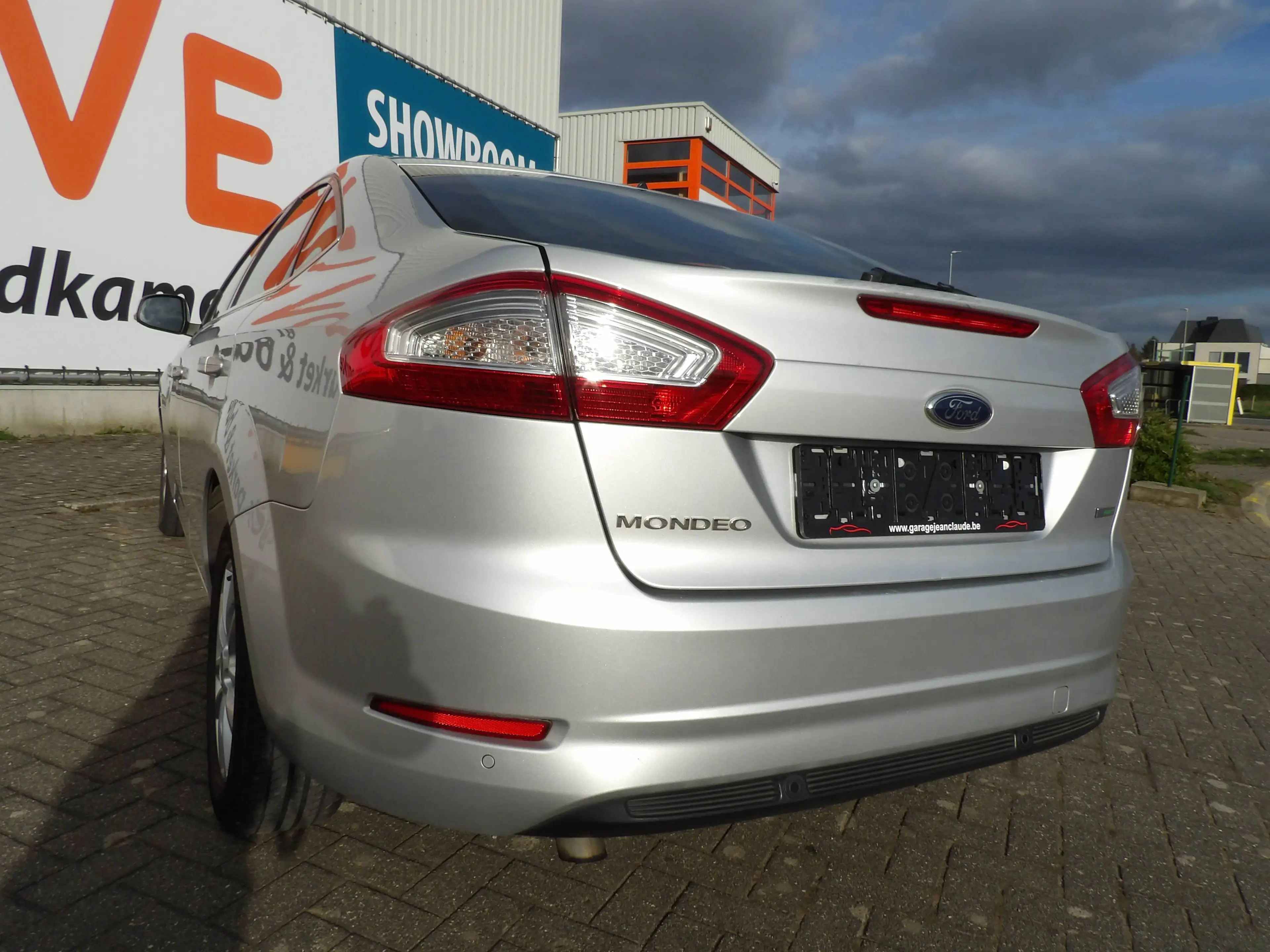 Ford Mondeo Mondeo 1.6 Turbo ECOboost — photo 7