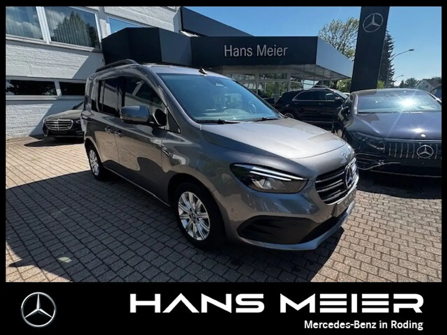 Mercedes-Benz T 180 PROGRESSIVE AHK MBUX Park-P Ambiente Cam Grau - 1