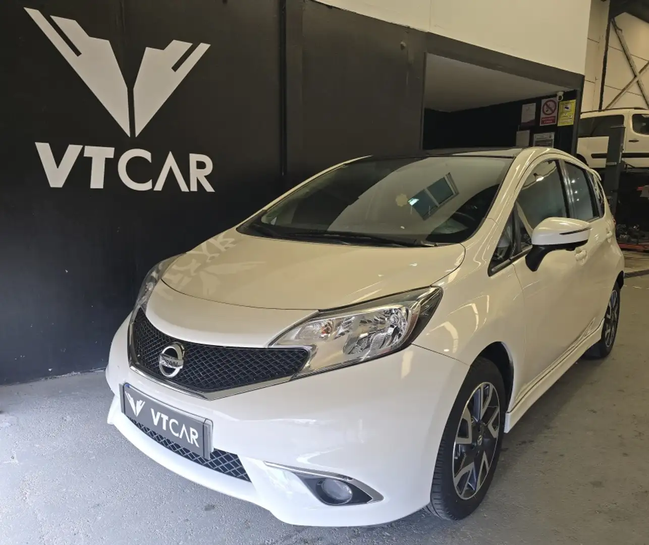 Nissan Note 1.2 DIG-S Tekna Sport 98 Blanc - 2
