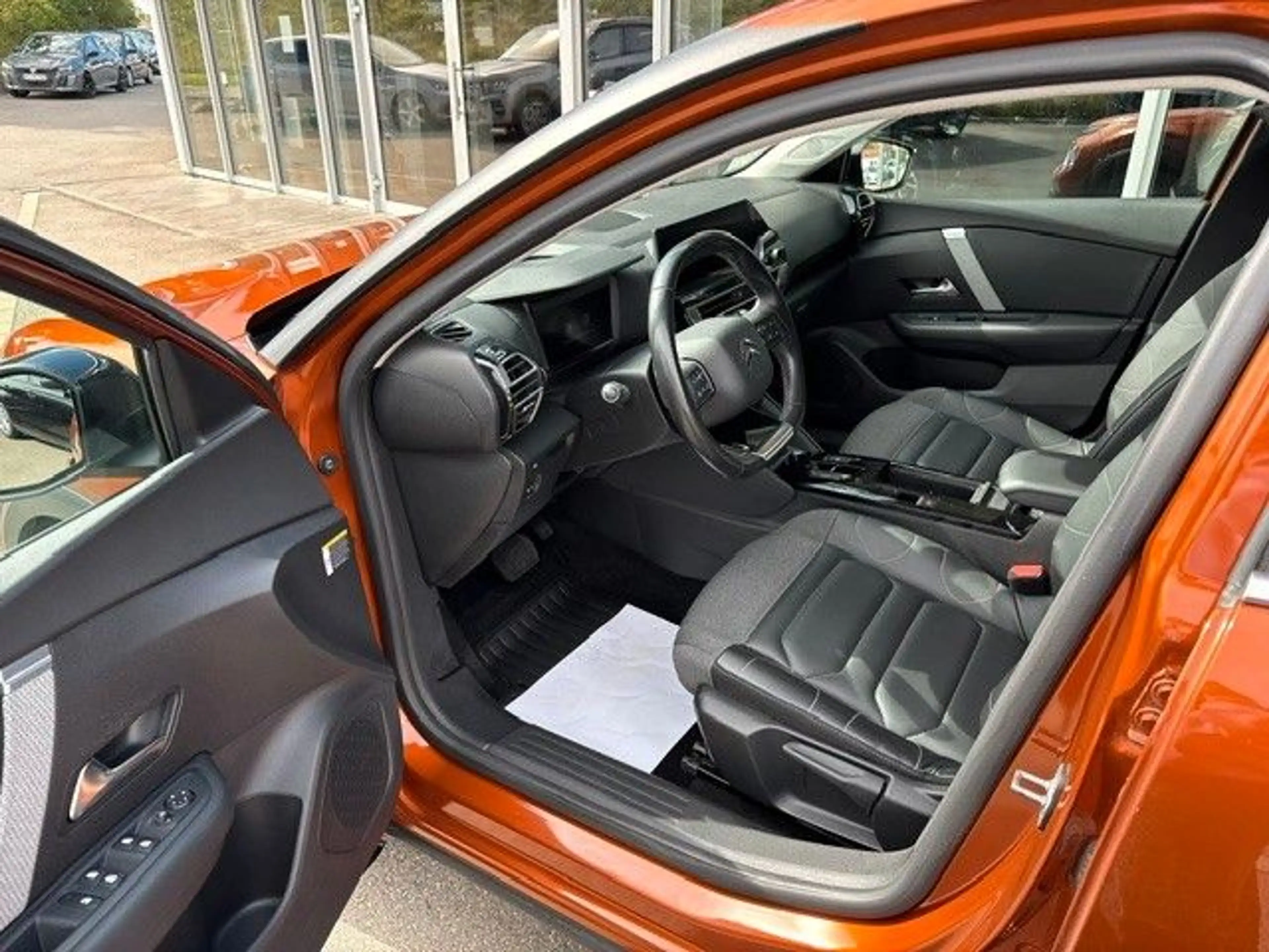 Citroen C4 Lim. Shine — photo 10
