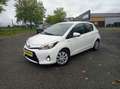 Toyota Yaris 1.5 VVTI HSD EH HYBRIDE 100H E-CVT 75CH DYNAMIC + OPTIONS Blanc - thumbnail 5