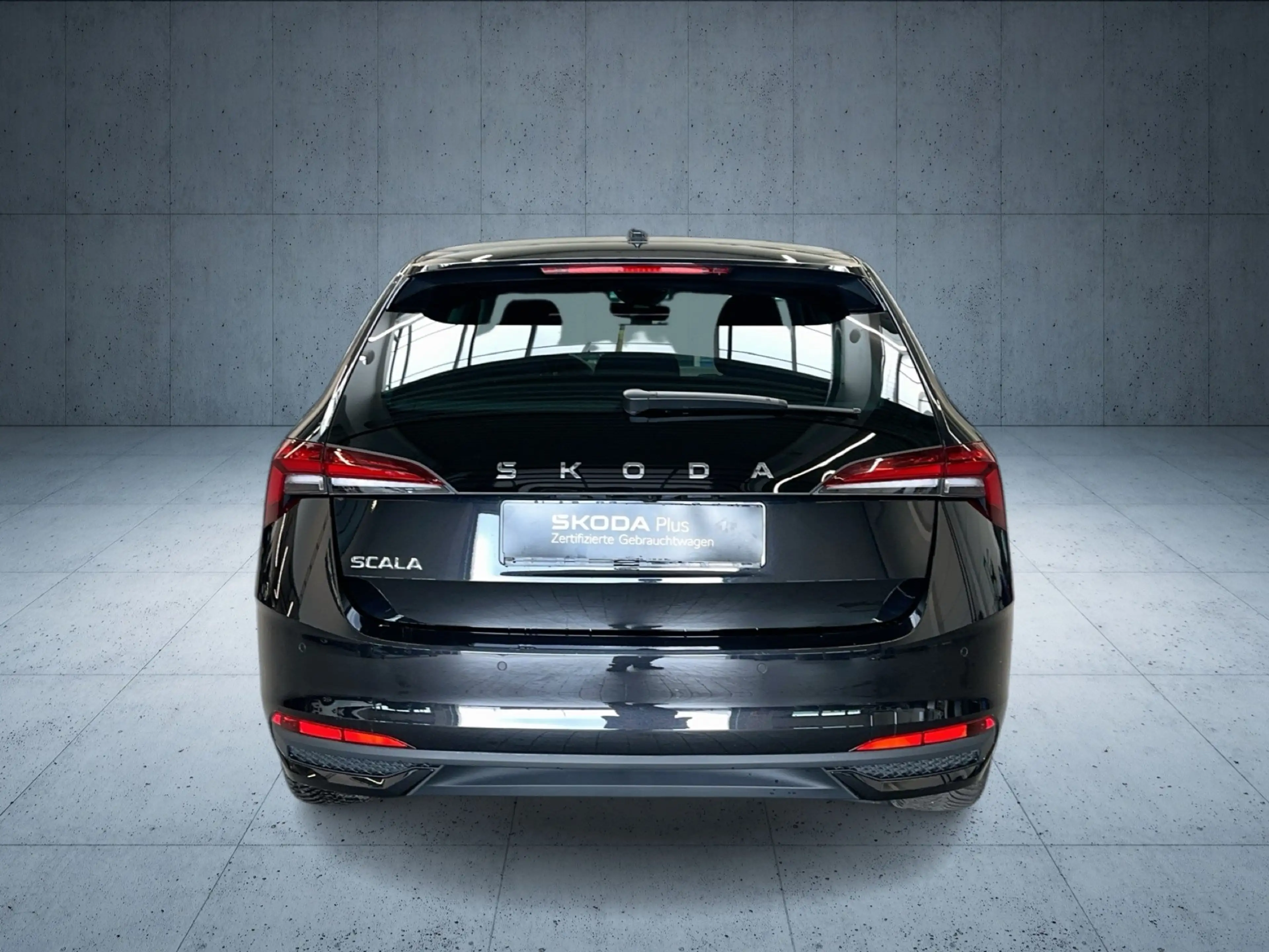 Skoda Scala Tour /BLACK PACKAGE /KAMERA — photo 4