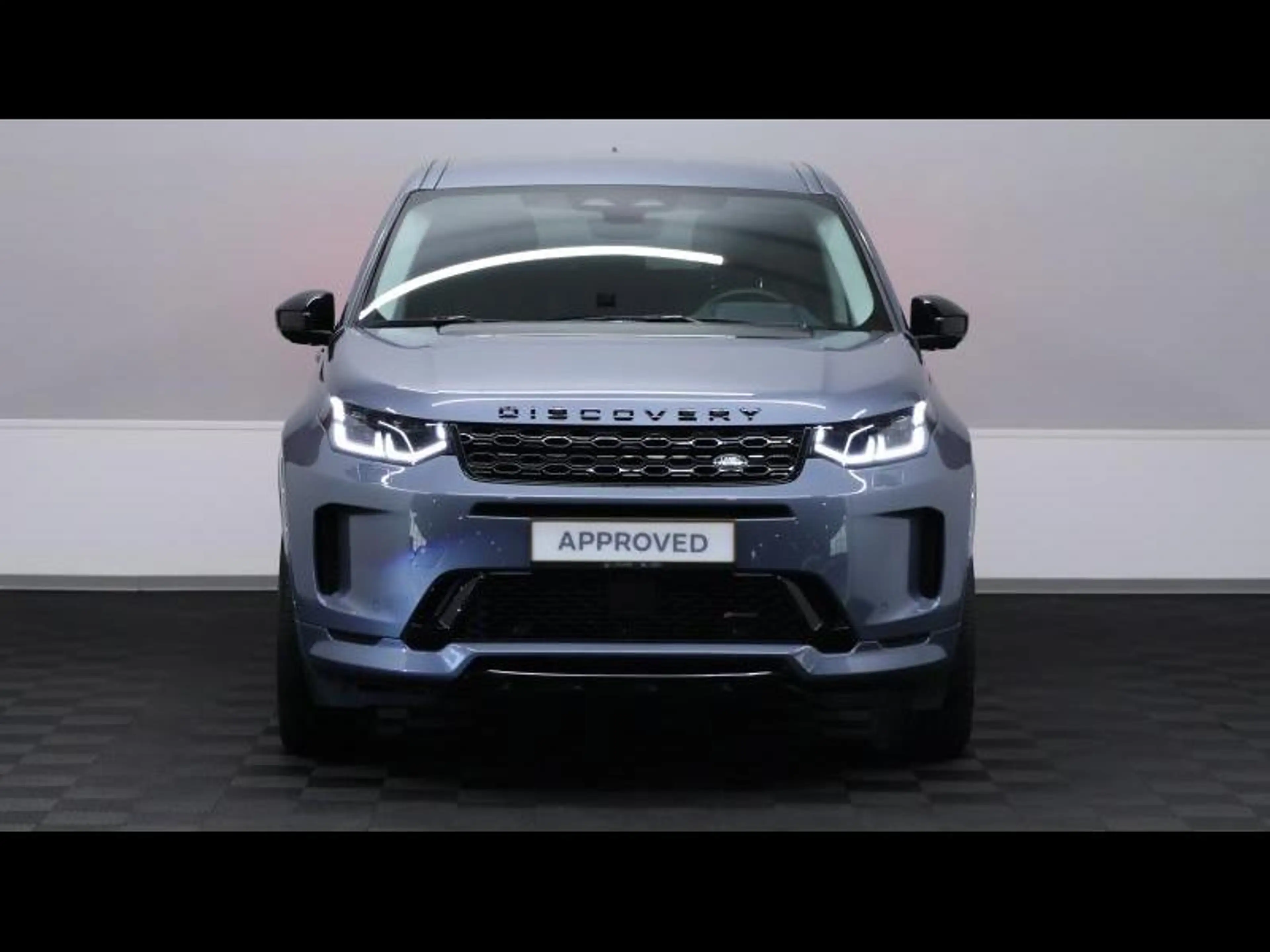 Land Rover Discovery Sport P250 R-Dynamic HSE Auto — photo 2