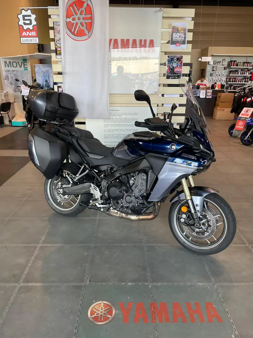 Yamaha Tracer 9 GT Blau - 1