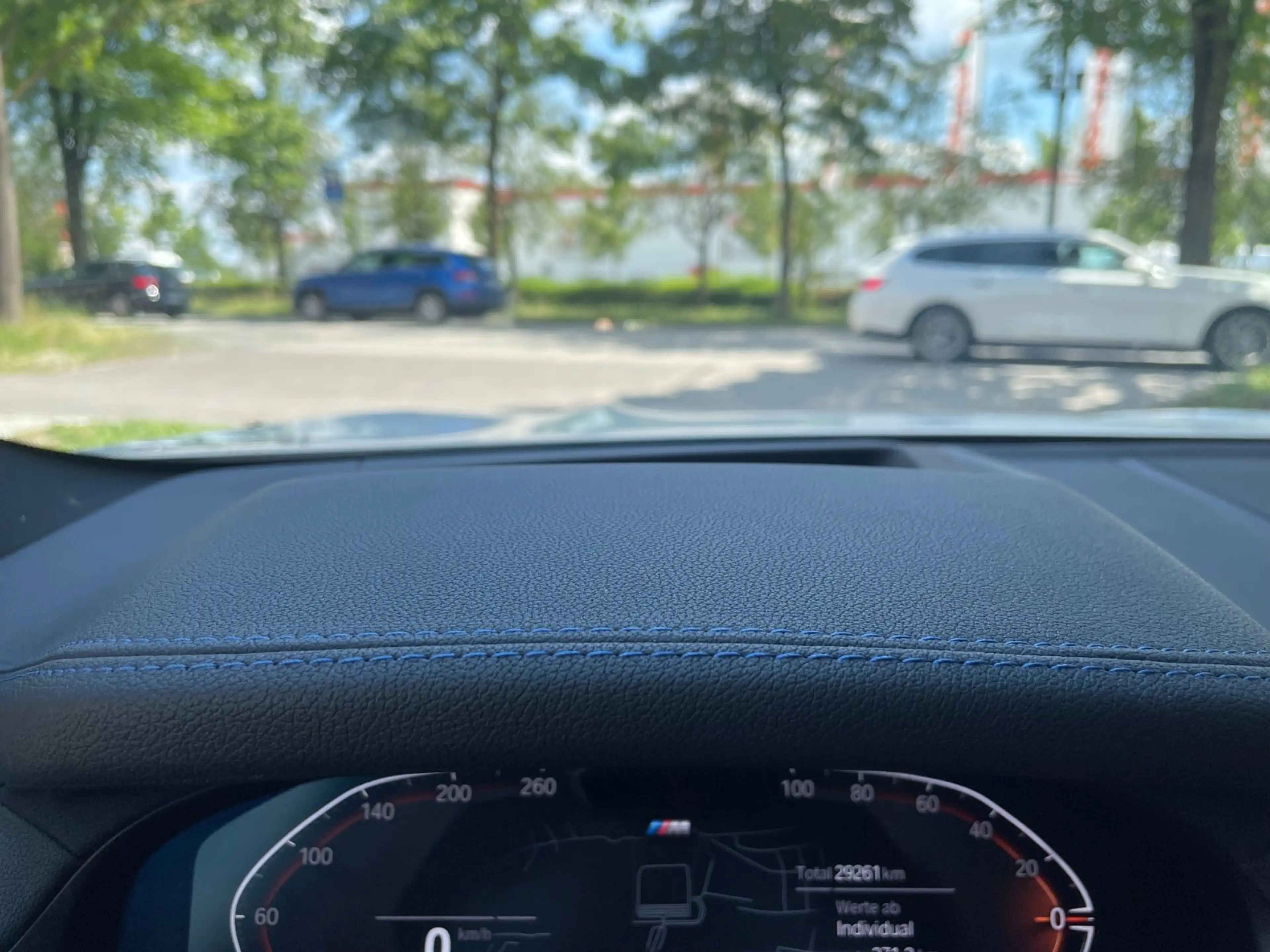 BMW X4 30d M-Sport*Laser*Panorama*Keyless*HuD* 360° — photo 14