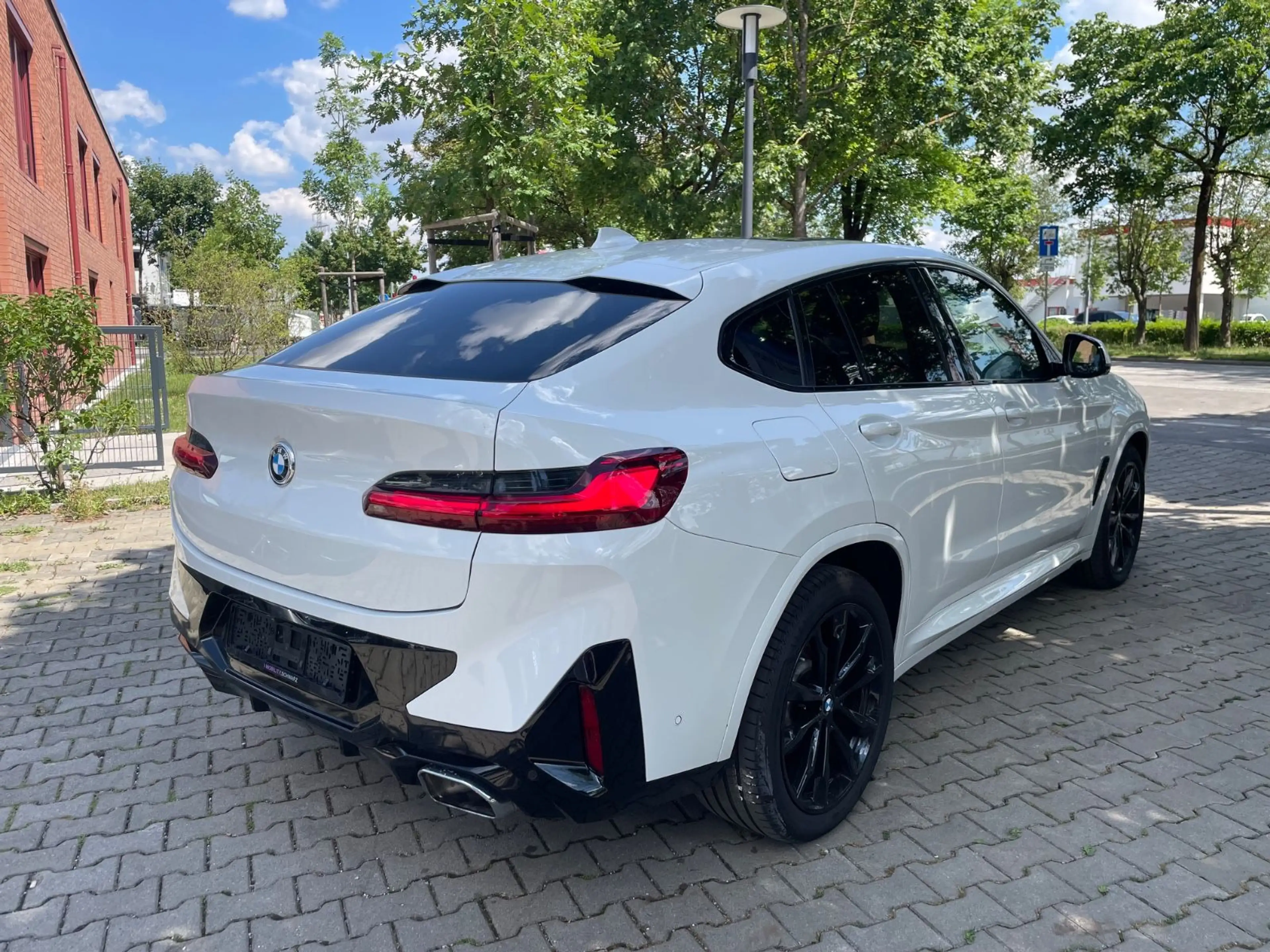 BMW X4 30d M-Sport*Laser*Panorama*Keyless*HuD* 360° — photo 5