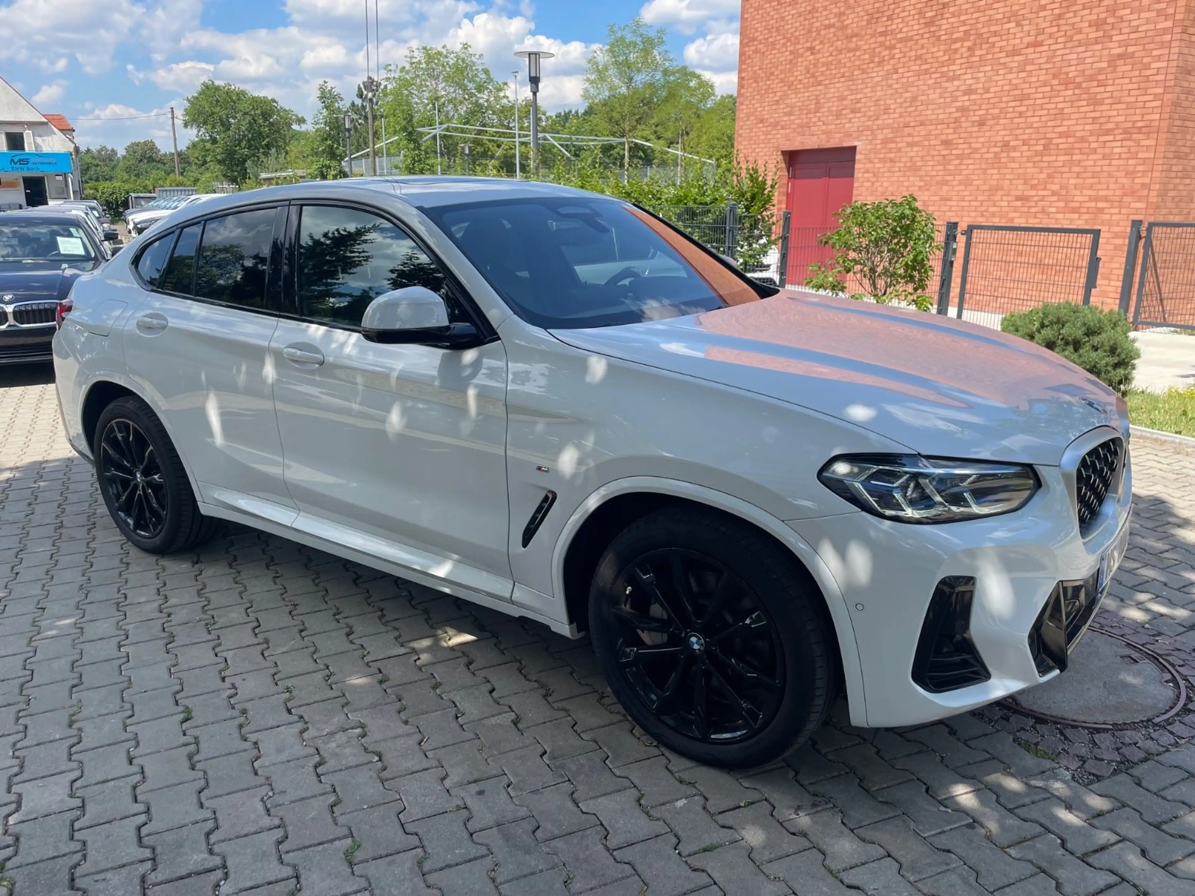 BMW X4 30d M-Sport*Laser*Panorama*Keyless*HuD* 360° — photo 7