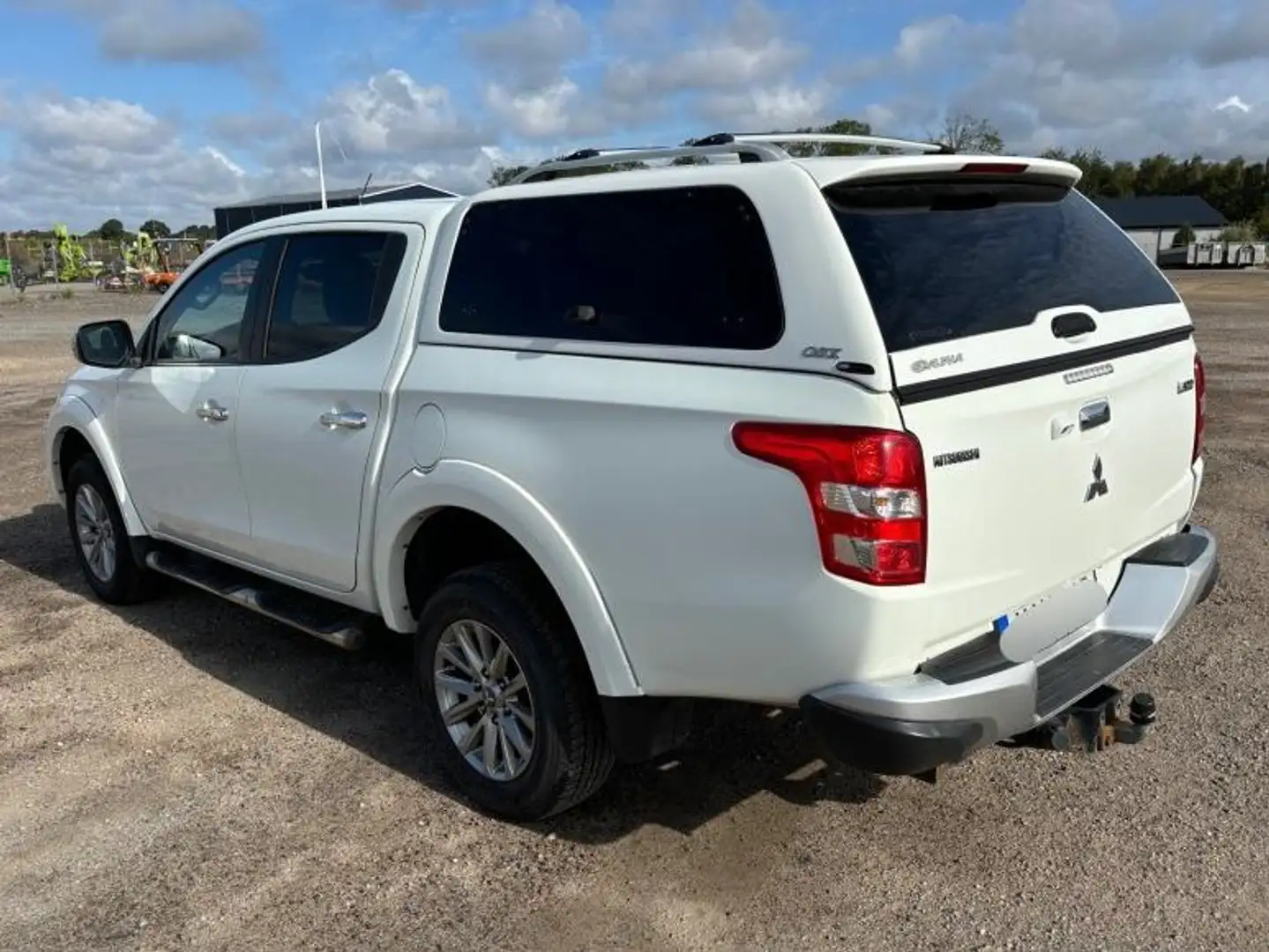 Mitsubishi L200 L200 Pick Up 4x4 Autm. Double Cab Weiß - 2