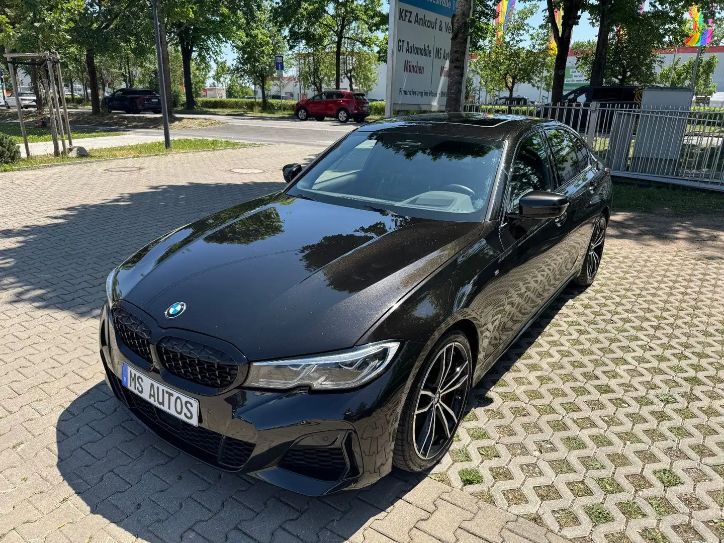 BMW M340d XDri*MSport*Glass.Dach*360°*Head Up*Laserl Noir - 1