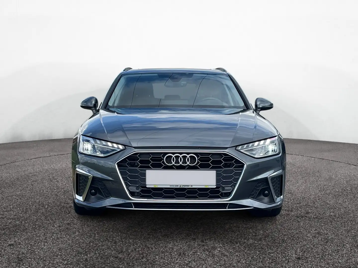 Audi A4 Avant S-Line TDI Tiptronic|PANO|AHK|SHZ|KAM Grau - 2