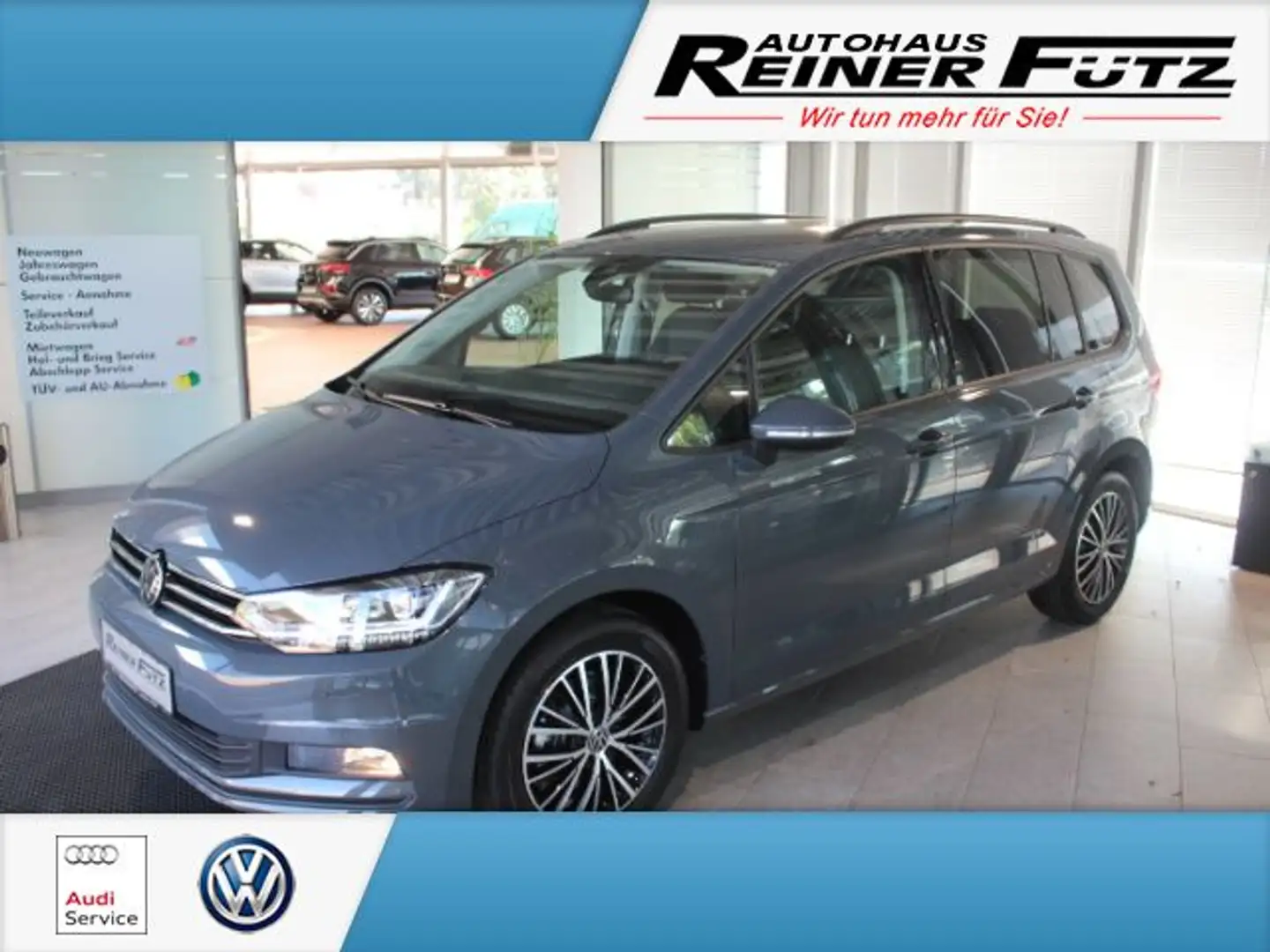 Volkswagen Touran 1.5 TSI DSG Comfortline AHK, RFK, R2D, Grijs - 1