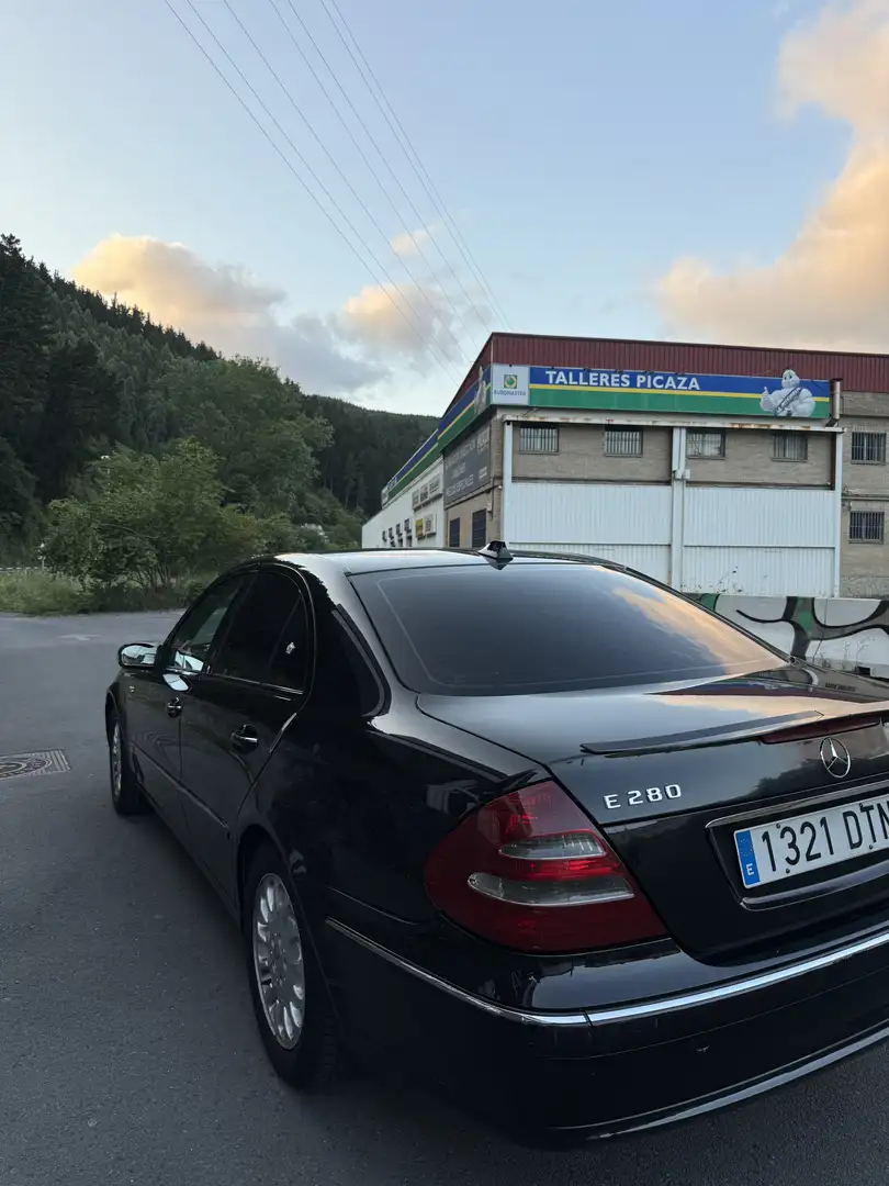 Mercedes-Benz E 280 CDI - 2