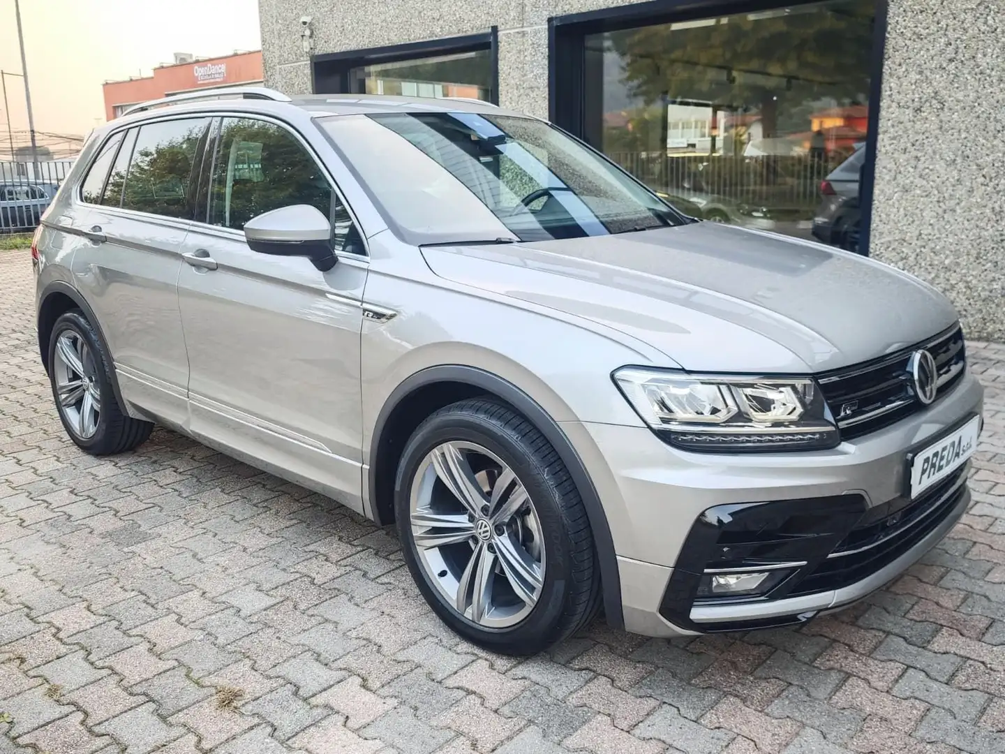 Volkswagen Tiguan Tiguan 1.5 TSI Sport ACT BlueMotion Technology - 1