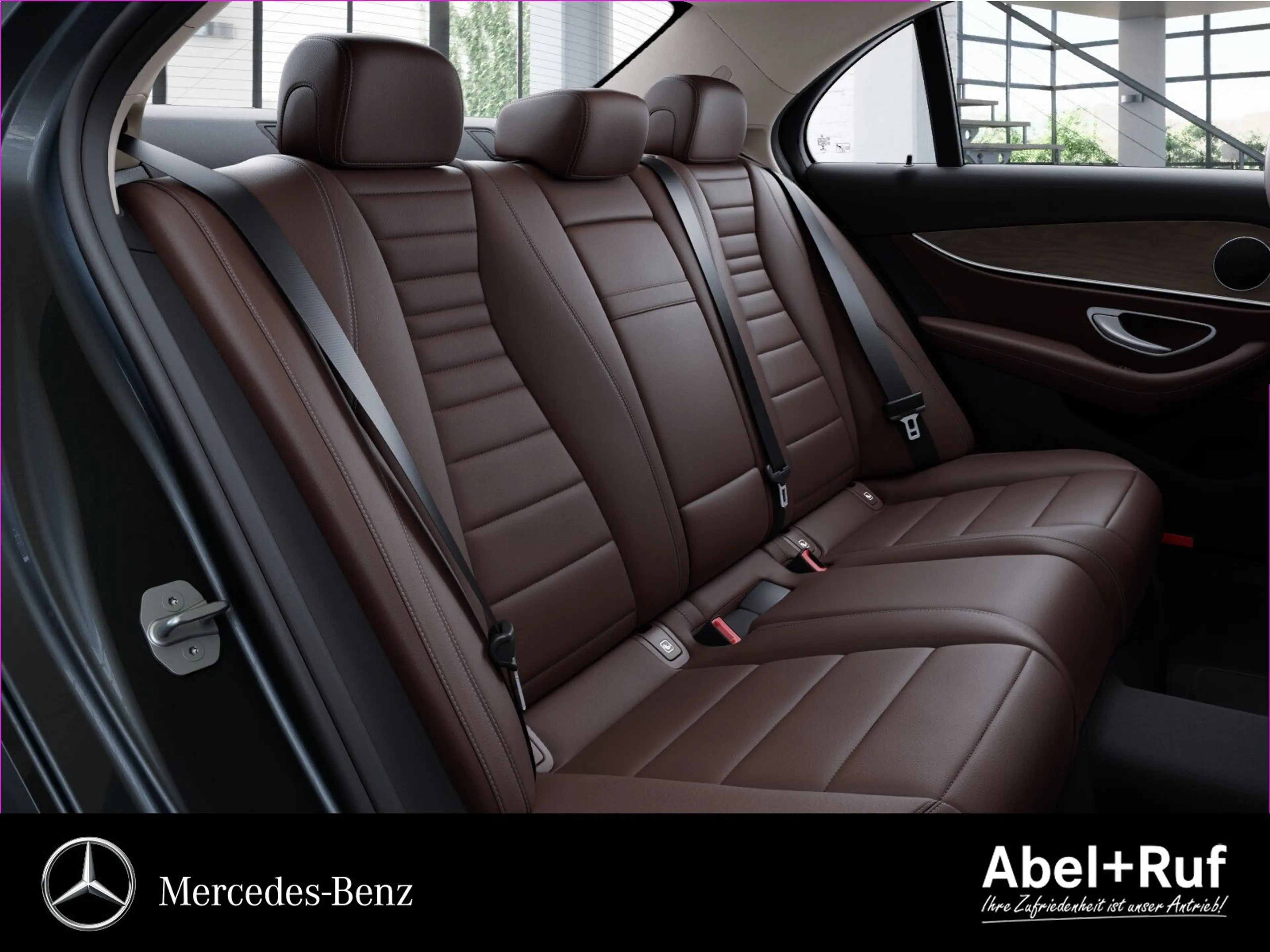 Mercedes-Benz E 400 d 4M AVANTGARDE+MULTIBEAM+CarPlay+AHK+360° — photo 9