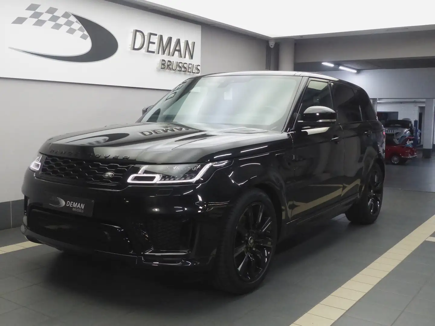 Land Rover Range Rover Sport 3.0 SDV6 HSE Dynamic Zwart - 1