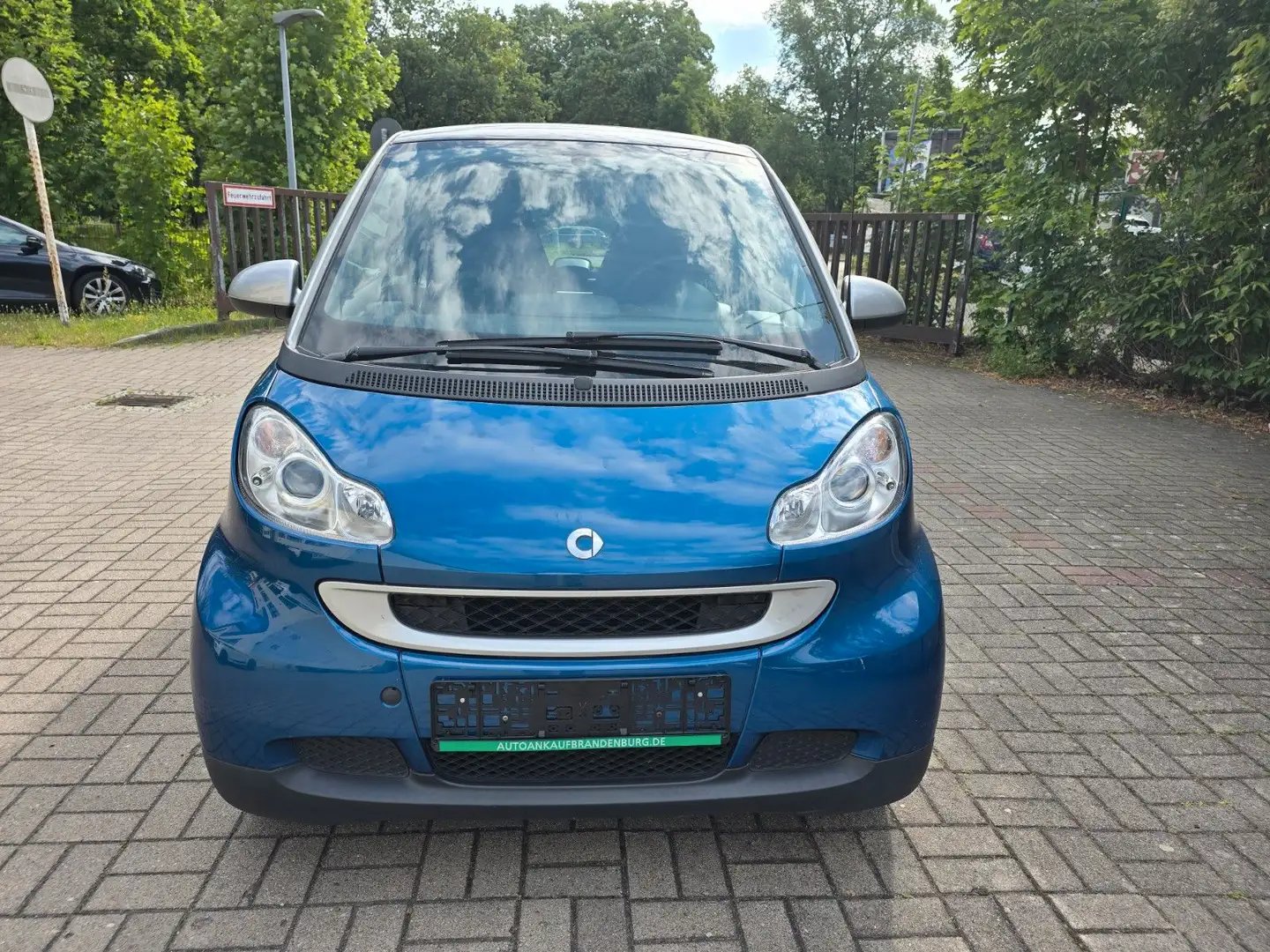 smart forTwo coupé 1.0 62kW passion Blau - 2