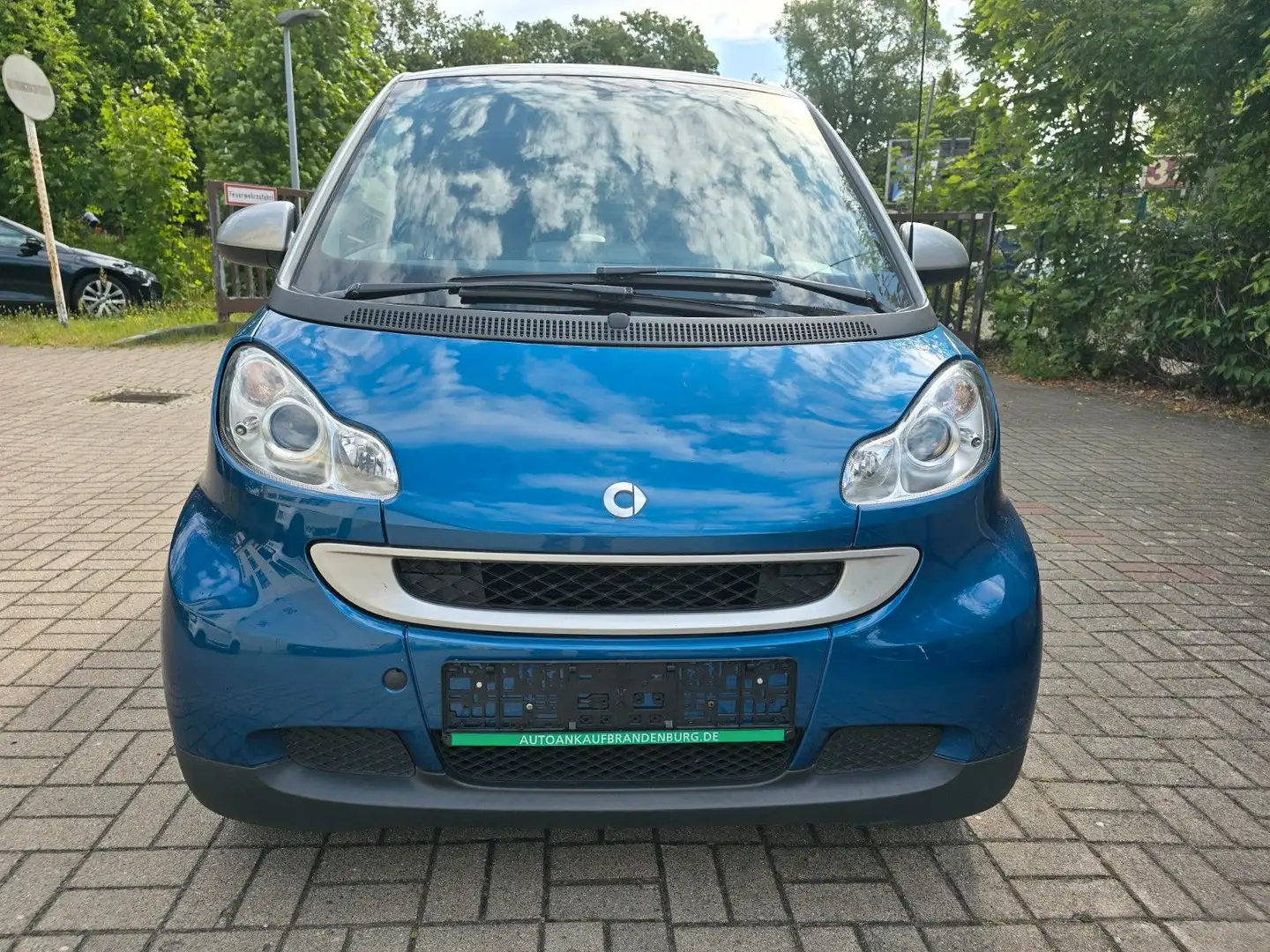 smart forTwo coupé 1.0 62kW passion Blau - 1