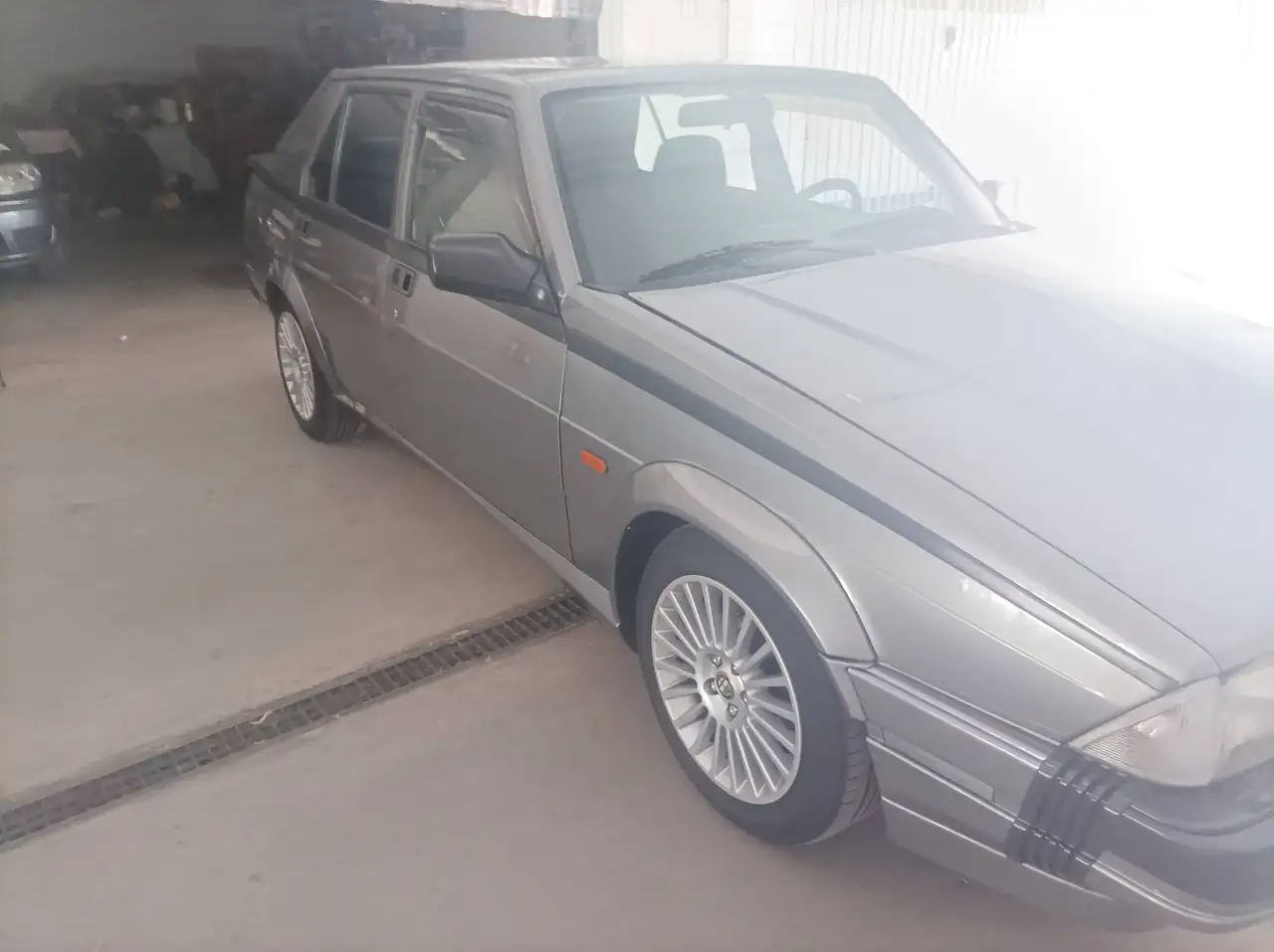 Alfa Romeo 75 1.8t Quadrifoglio Verde, foto 4