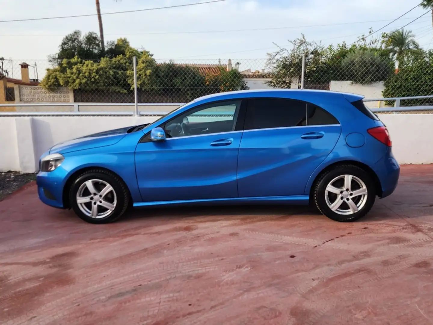 Mercedes-Benz A 180 180CDI Aut. Azul - 2
