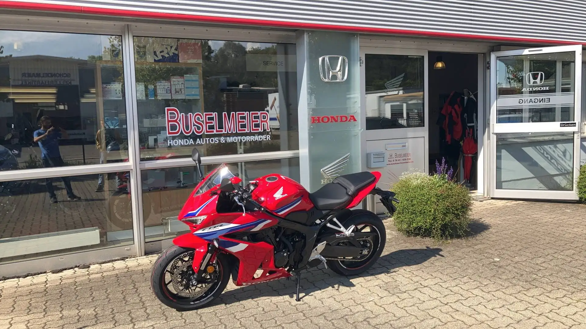 Honda CBR 650 R Euro 5+ Rouge - 1