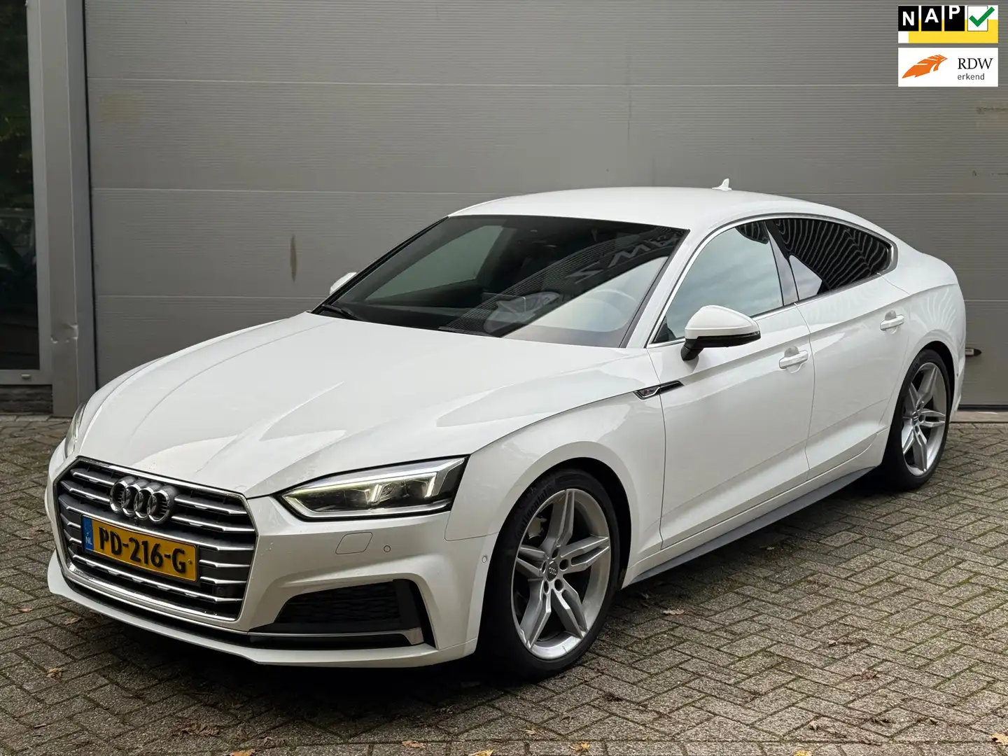 Audi A5 Sportback 2.0 TFSI Launch Edition l S-Line l Massa Bianco - 1