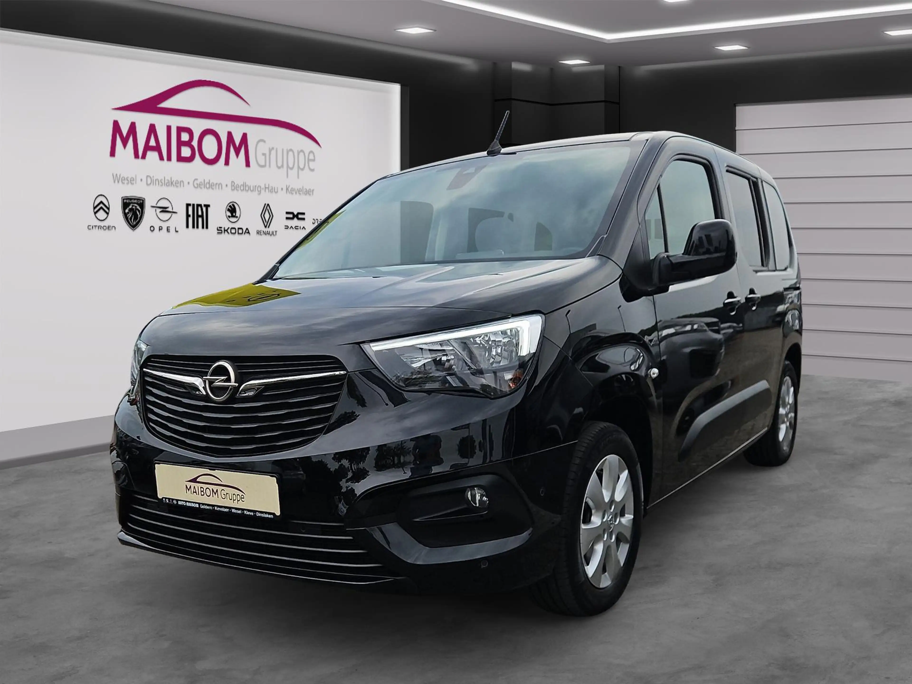 Opel Combo Life Elegance //SHZG//LHZG//RFK//NAVI