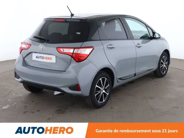 Toyota Yaris view 6