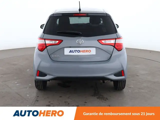 Toyota Yaris view 5