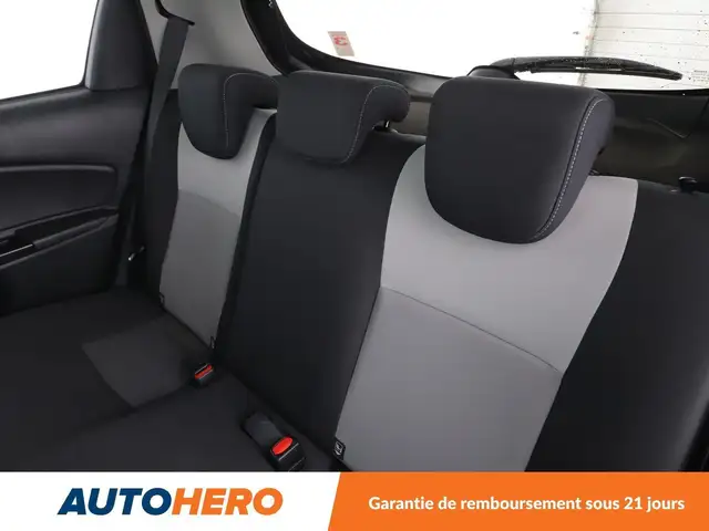 Toyota Yaris view 14