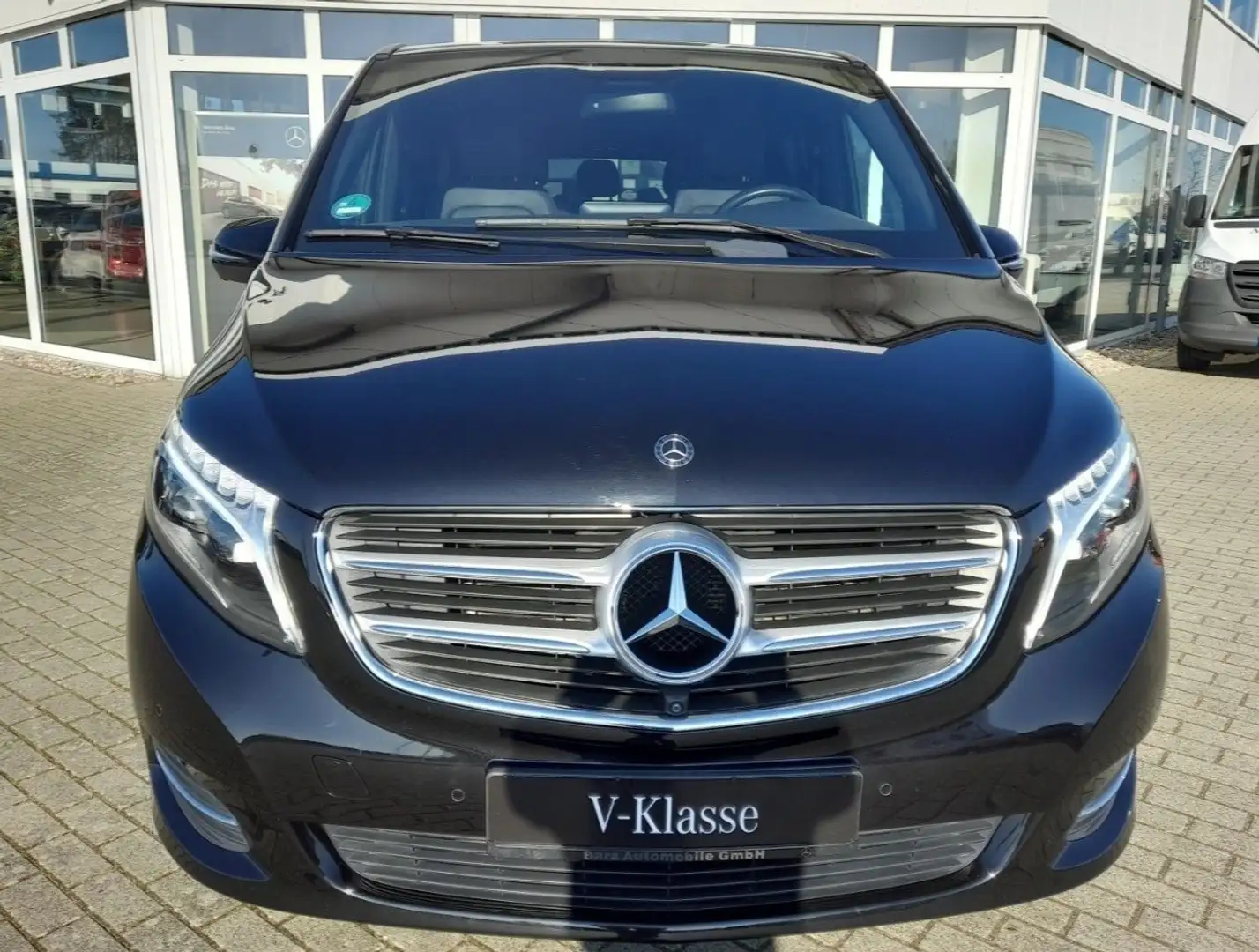 Mercedes-Benz V 200 V250 CDI/BT/d AVANTGARDE lang (447 Schwarz - 1