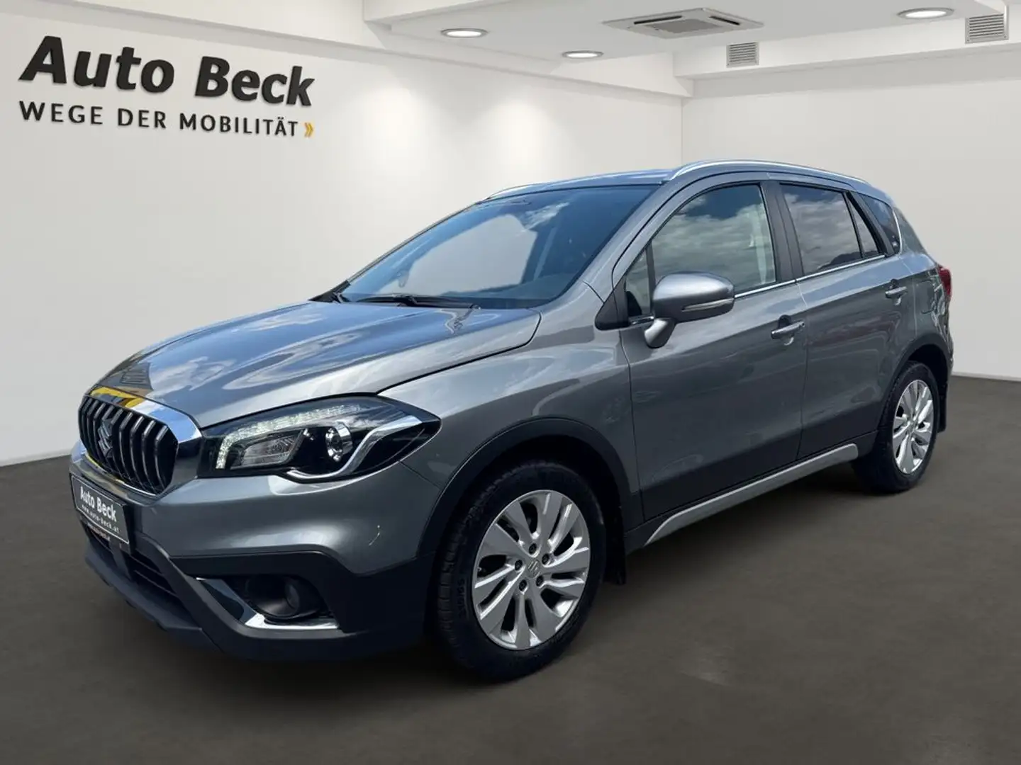 Suzuki SX4 S-Cross 1,0 DITC ALLGRIP shine Aut. Gris - 1