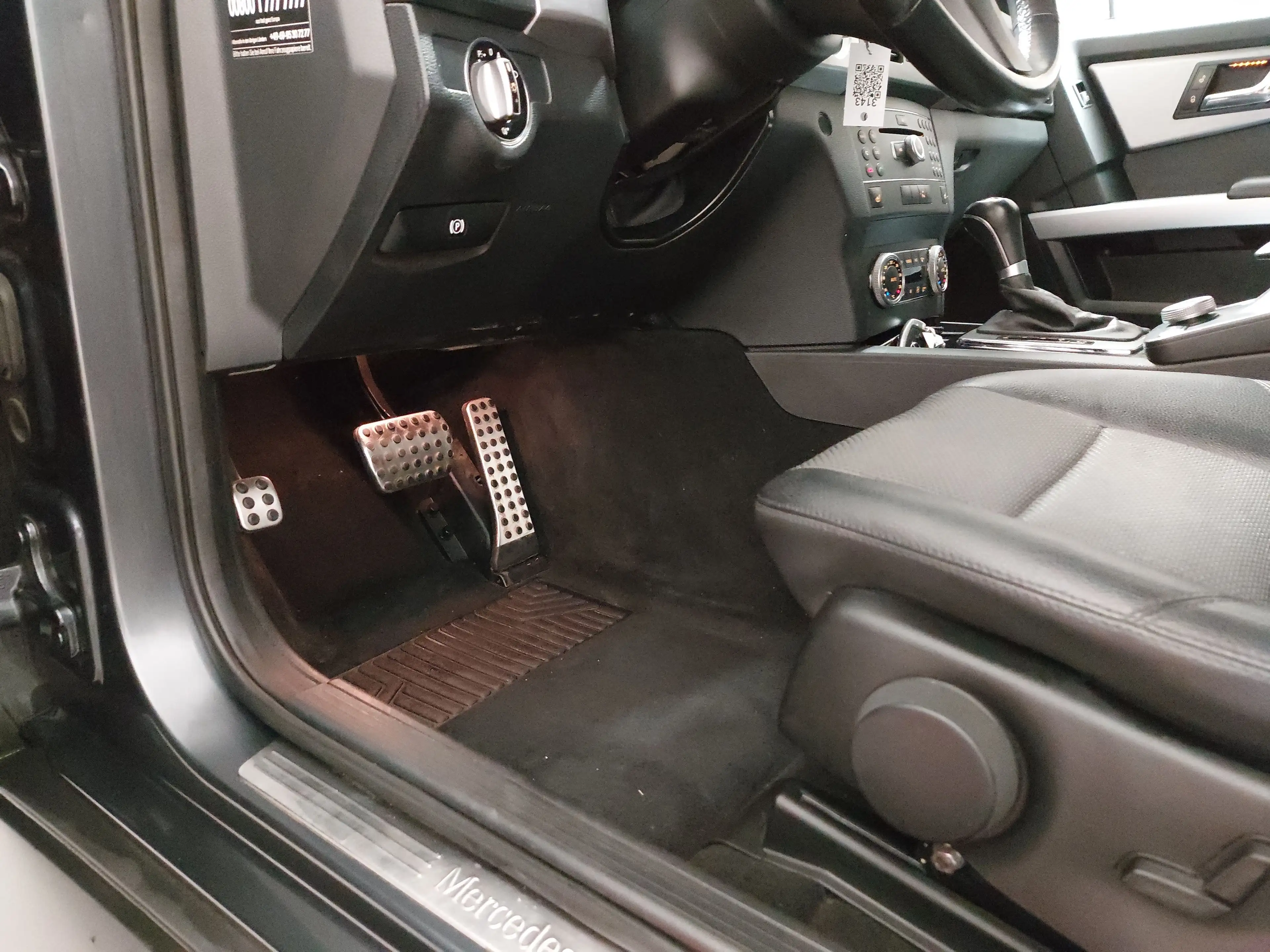 Mercedes-Benz GLK 350 MB GLK 350 CDI T-Leder Navi Bi-Xenon PDC — photo 7