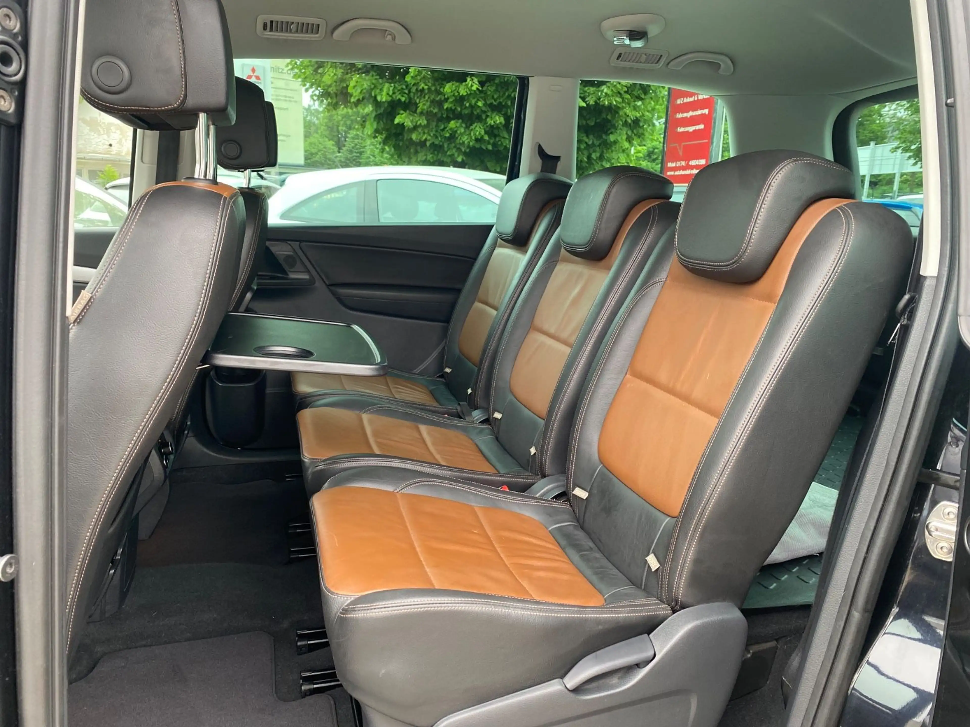 Volkswagen Sharan 2.0 TDI DSG BlueMotion Tech Highline — photo 11