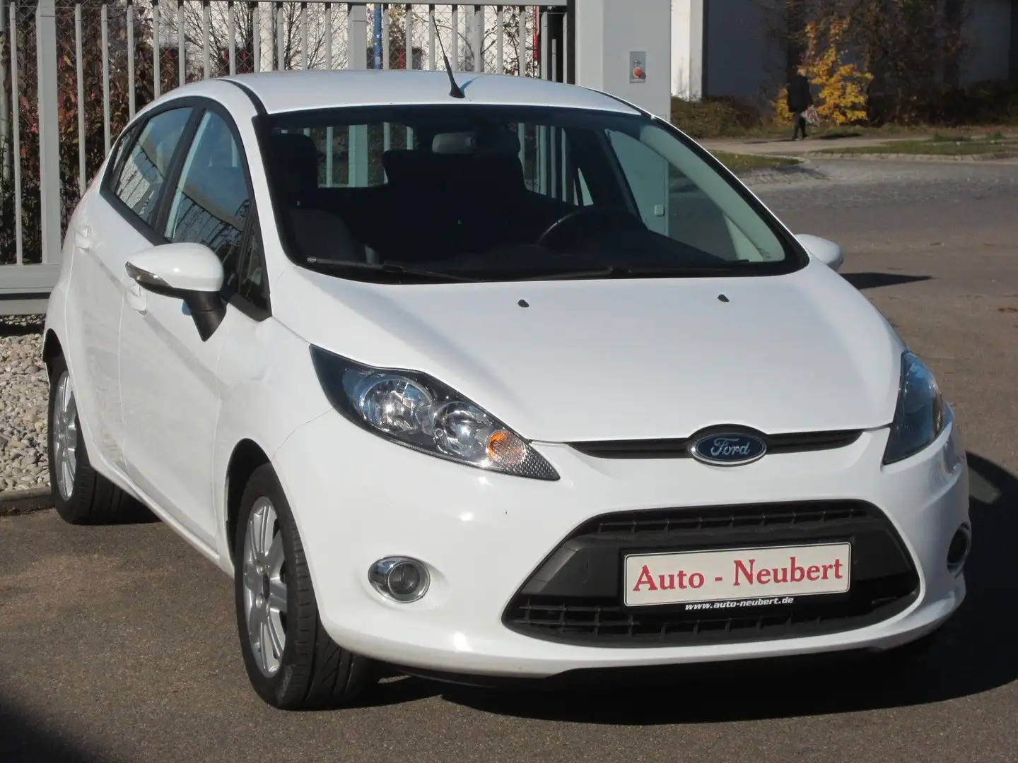 Ford Fiesta Trend Bianco - 1