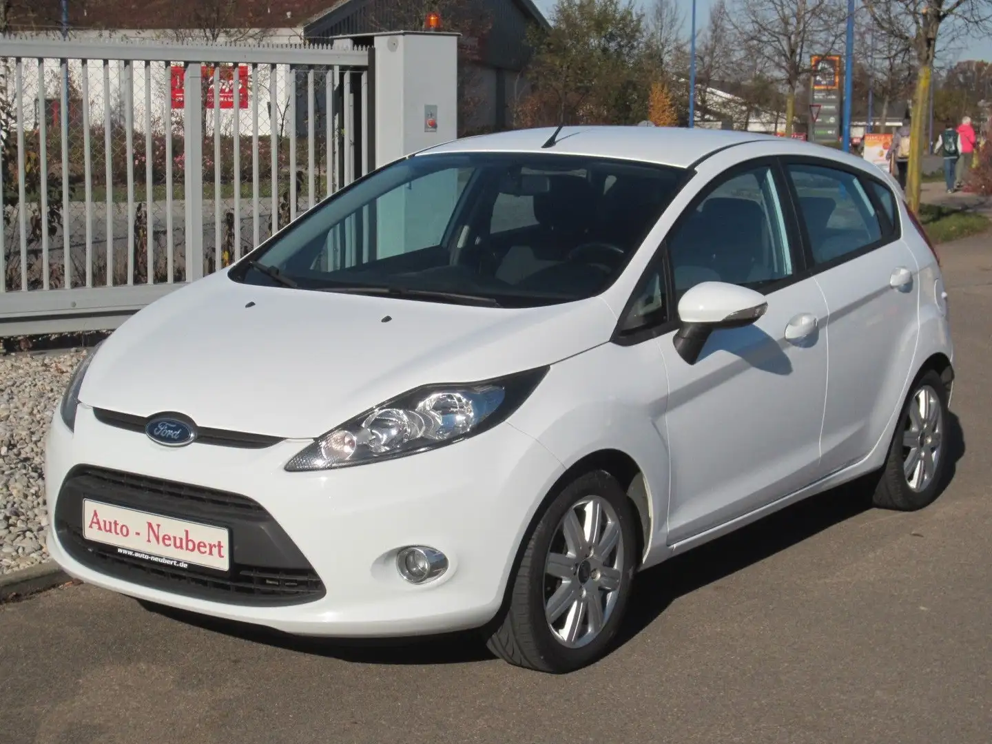 Ford Fiesta Trend Bianco - 2