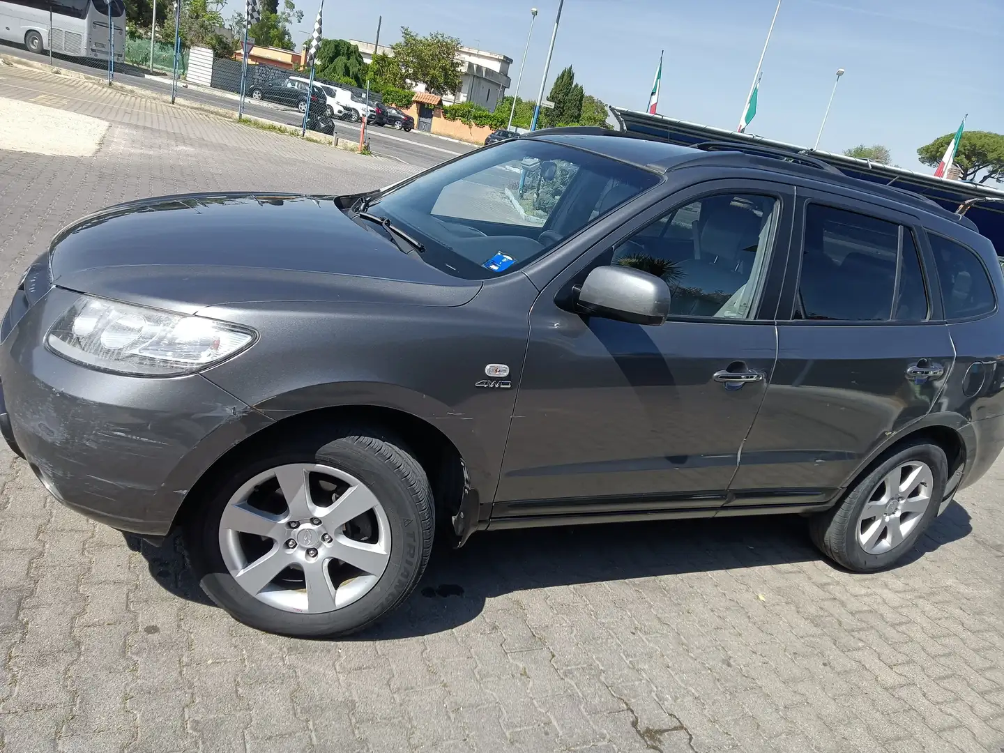 Hyundai SANTA FE Santa Fe II 2007 2.2 crdi Grigio - 1