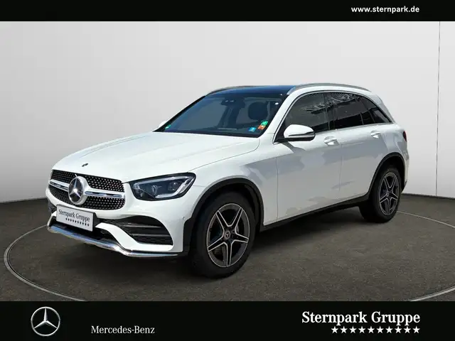 Mercedes-Benz GLC 300 d 4M AMG Pano.+AHK+Assistenz P.+Kamera+ AMG Line EXCLUSIVE Interieur/Navi/Pano. Dach/KEYLESS GO Start Funktion/Styling