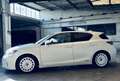 Lexus CT 200h - thumbnail 2