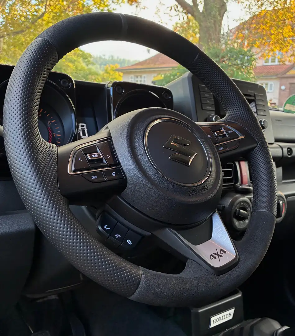 Suzuki Jimny Jimny 1.5 ALLGRIP Comfort Grau - 2
