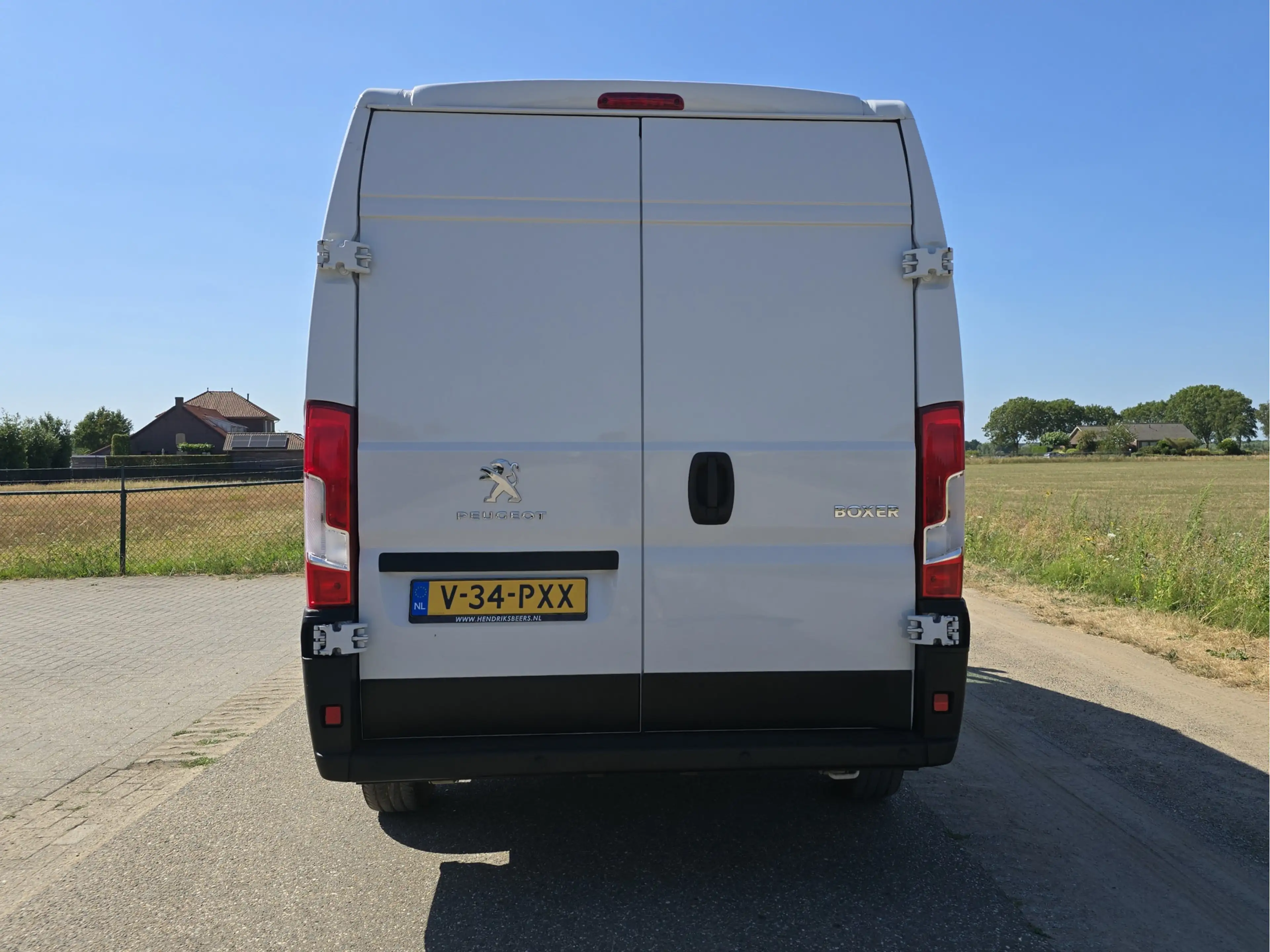 Peugeot Boxer 2.2 BlueHDi L2 H2 - 140 Pk - Euro 6 - Airco - Crui — photo 4